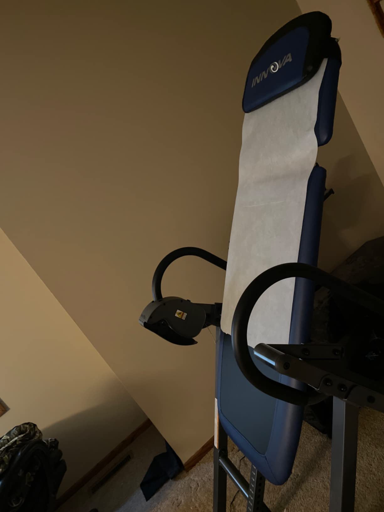 INNOVA HEALTH AND FITNESS ITM4800 Advanced Heat and Massage Inversion Table, Black/ Blue / Gray customer photo 1