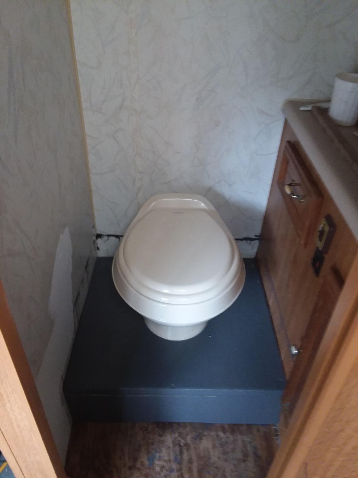 Dometic 301 Low Profile Toilet for RV, White customer photo 1