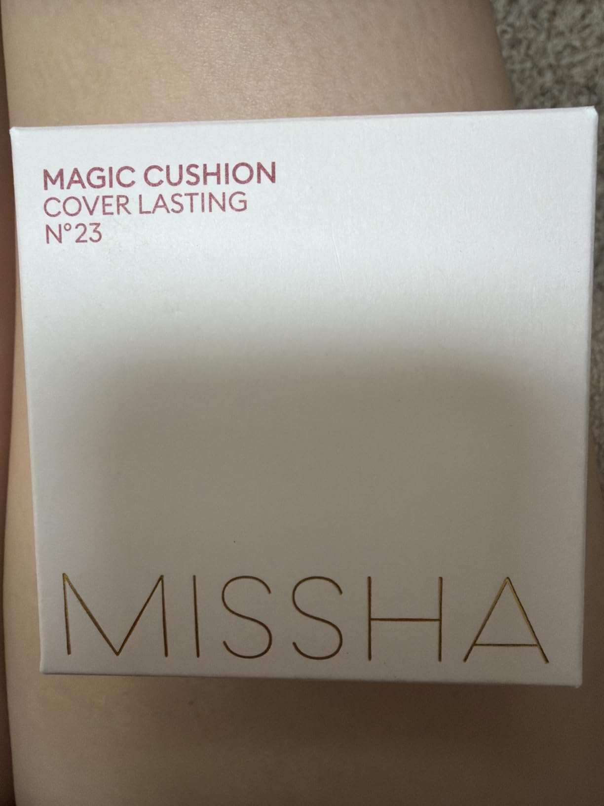 MISSHA Magic Cushion Foundation No.21 Light Beige, Dewy Coverage | Korean compact with puff creates radiant buildable finish and smooth everyday base for quick touch-ups customer photo 2