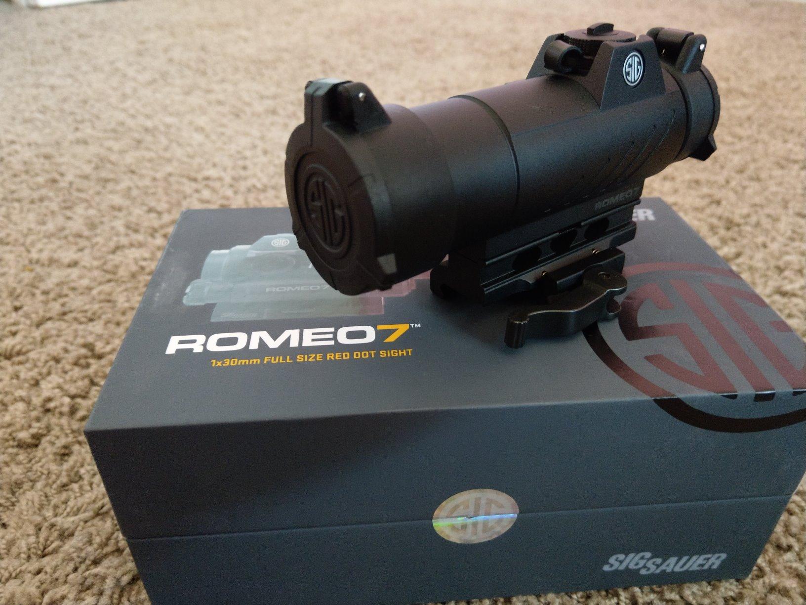 Sig Sauer ROMEO7 1x30mm Closed Full Size 2 MOA Red Dot Sight customer photo 1