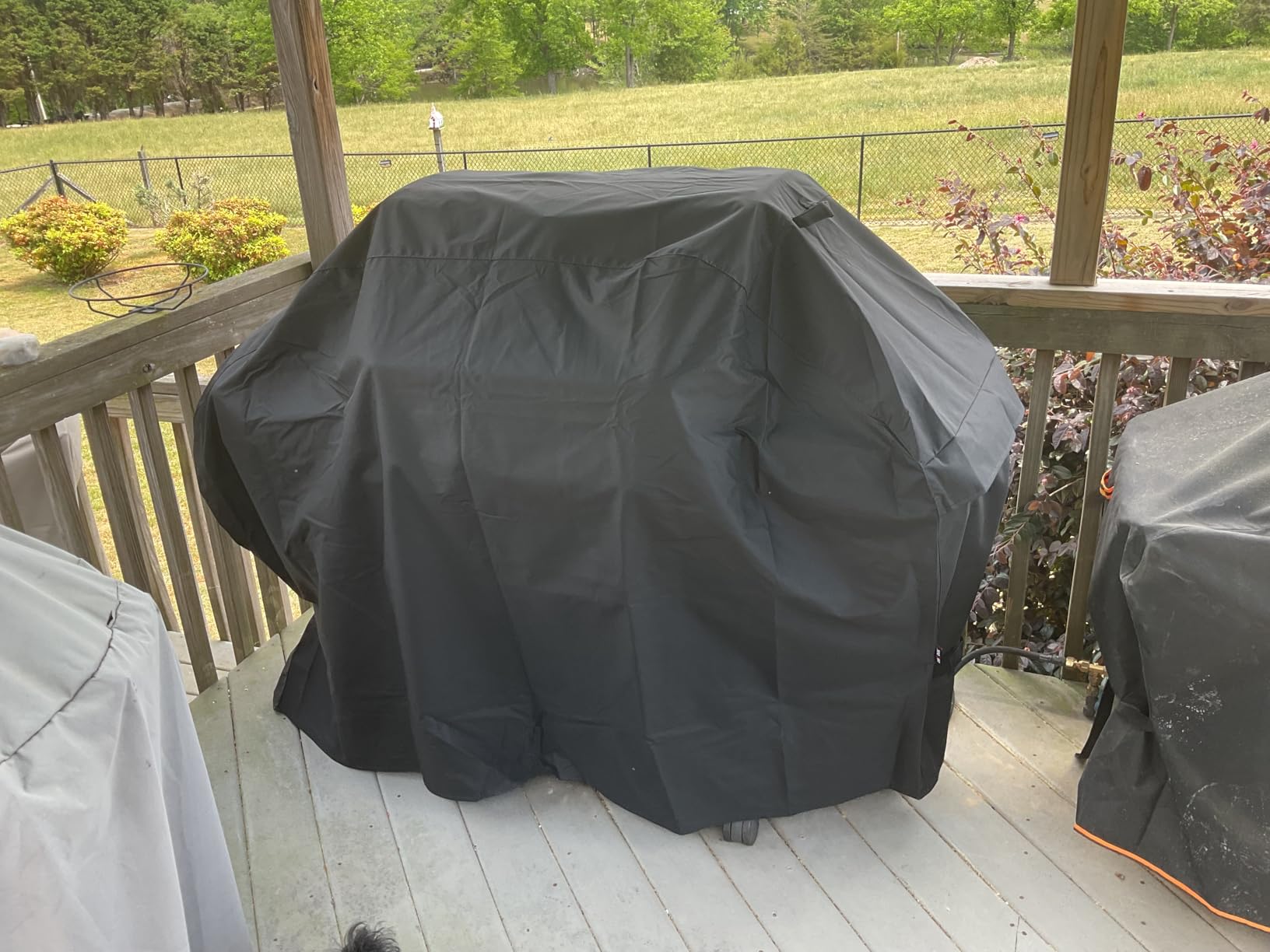 Unicook Heavy Duty Waterproof Grill Cover for Outdoor Grill 65 Inch, Black customer photo 2