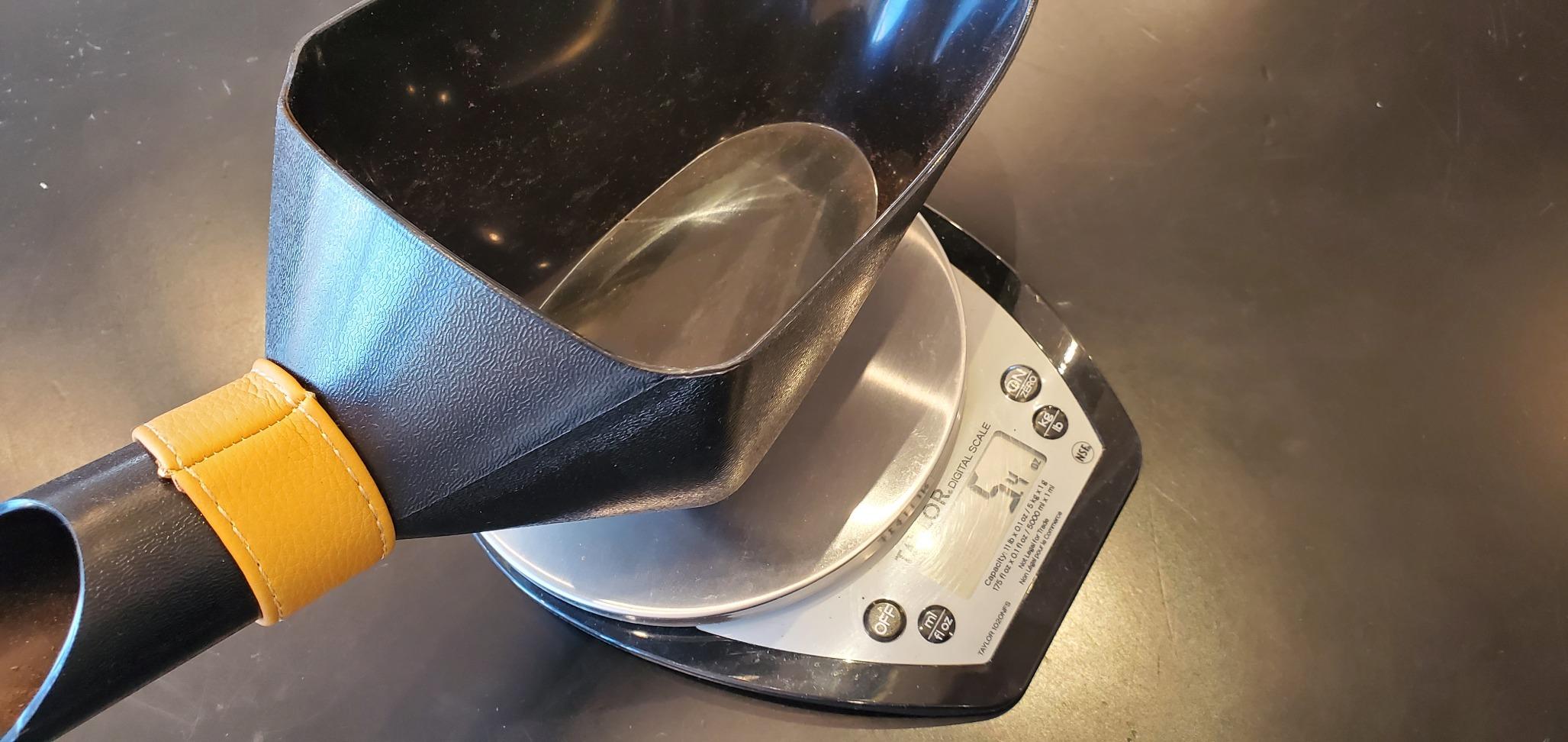 Taylor 1020NFS Compact Digital Scale, Multi-Functional Food Scale for Precise Weight Measuring and Portion Control, Tare Function, NSF, Stainless Steel Platform customer photo 1
