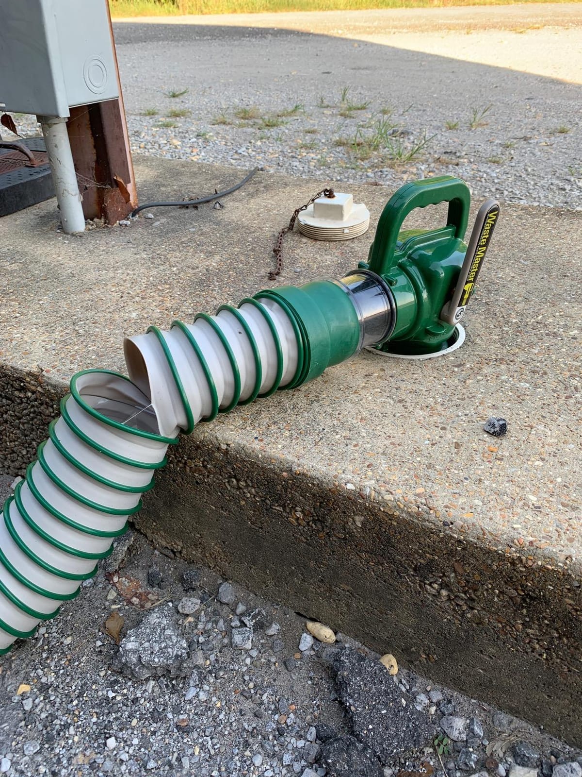 Lippert 359724 Waste Master 20’ Extended RV Sewer Hose Management System , Green customer photo 1