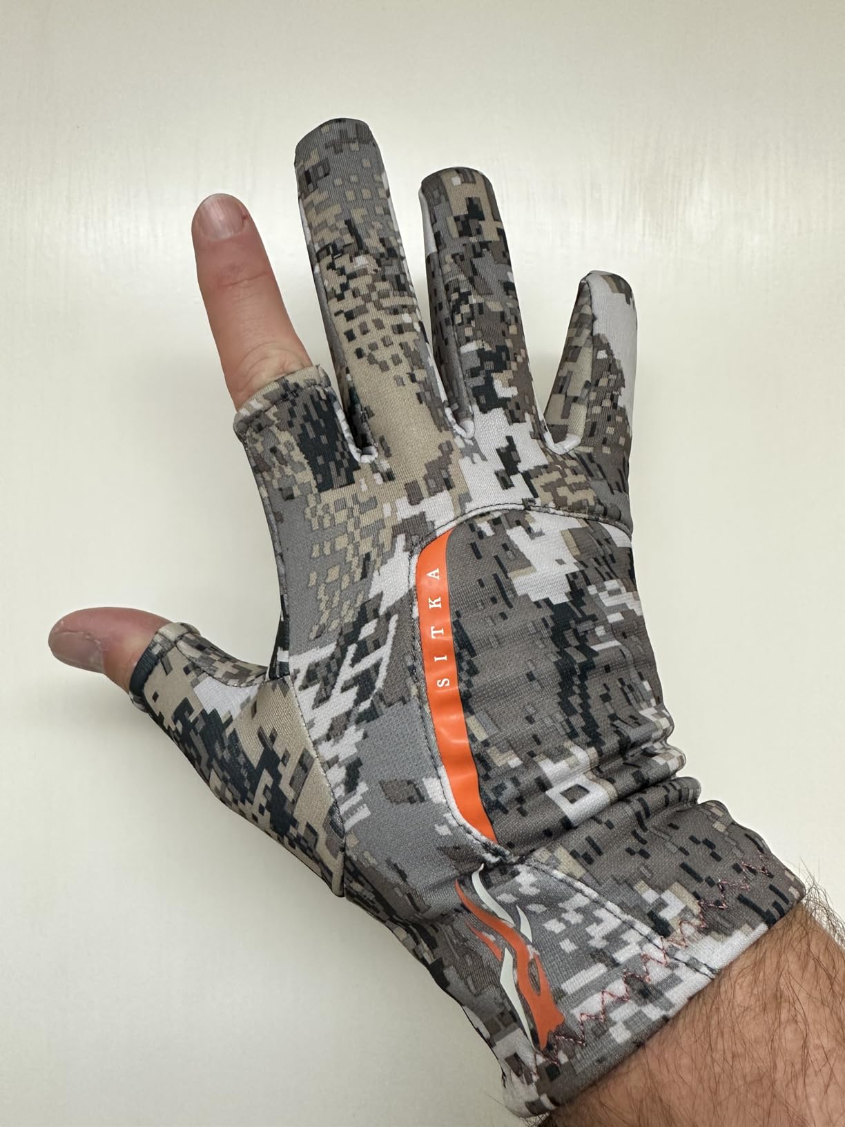 Sitka Men's Fanatic Whitetail Camo Hunting Gloves customer photo 1