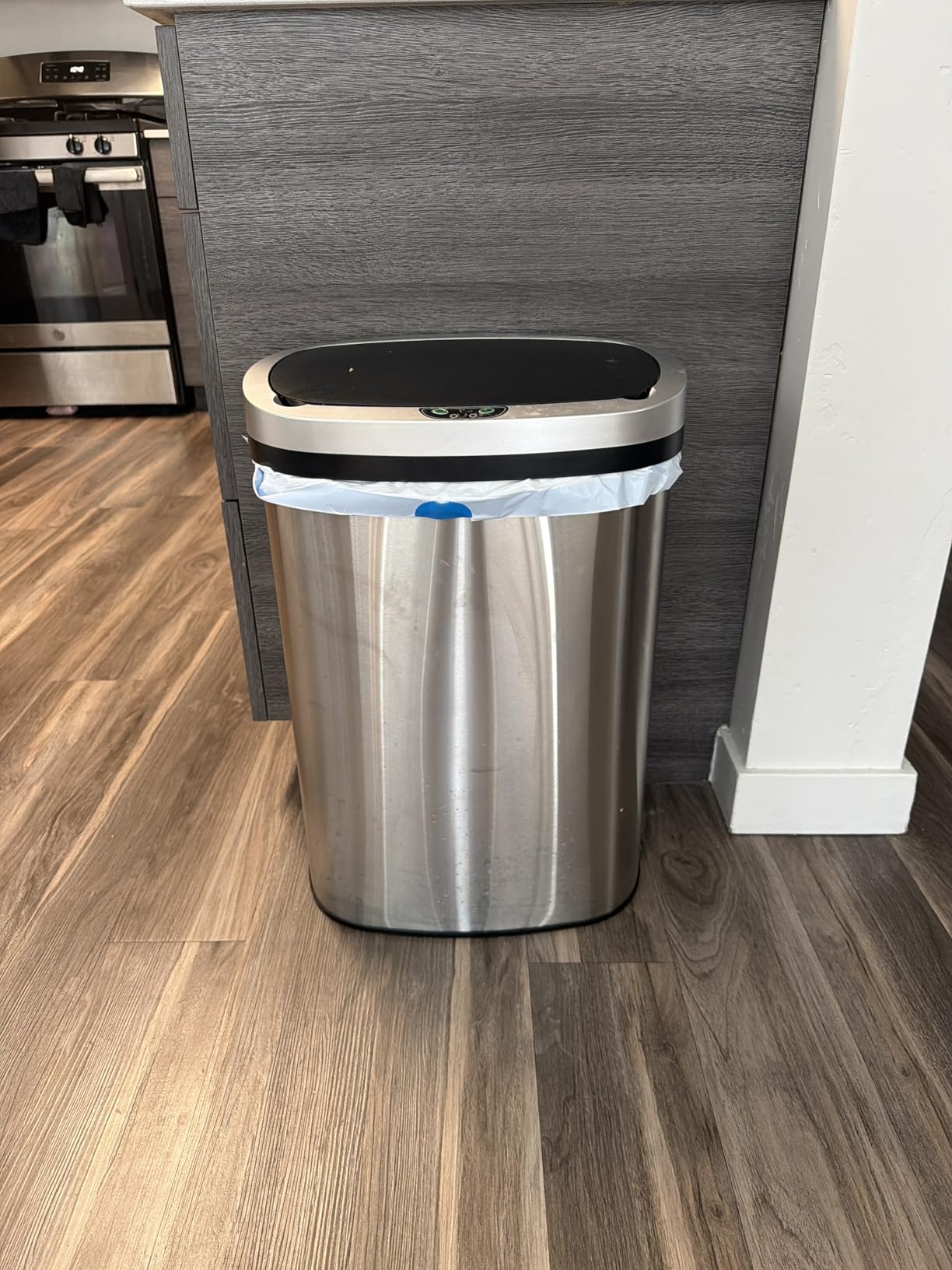 BestOffice | 13 Gallon Stainless Steel Trash Can with Lid | Steel customer photo 1