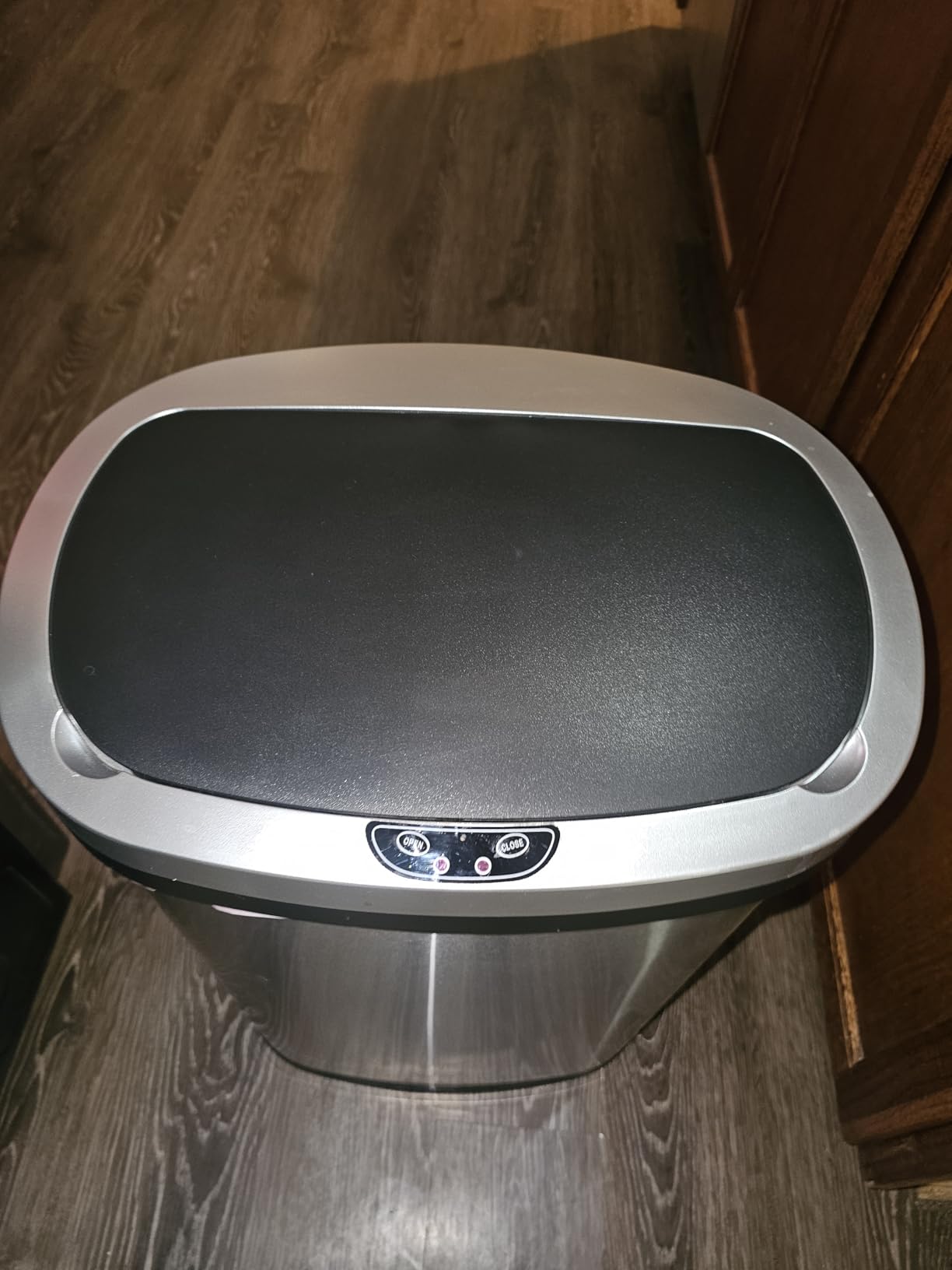BestOffice | 13 Gallon Stainless Steel Trash Can with Lid | Steel customer photo 2