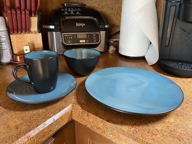 Gibson Elite Soho Lounge Round Reactive Glaze Stoneware Dinnerware Set, Service for 4 (16pc), Blue, Soho Round. customer photo 1