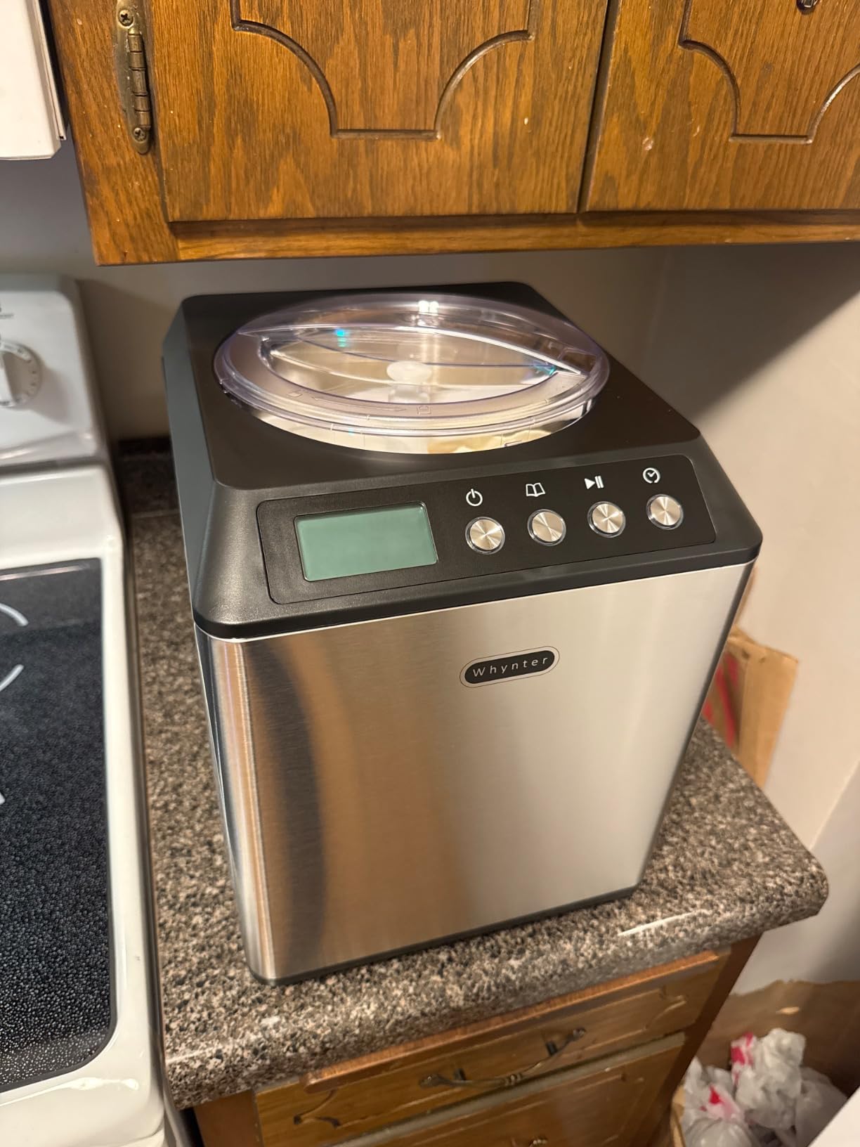 Whynter Ice Cream Maker Machine Automatic 2.1 Qt with Built-In Compressor, ICM-201SB customer photo 2