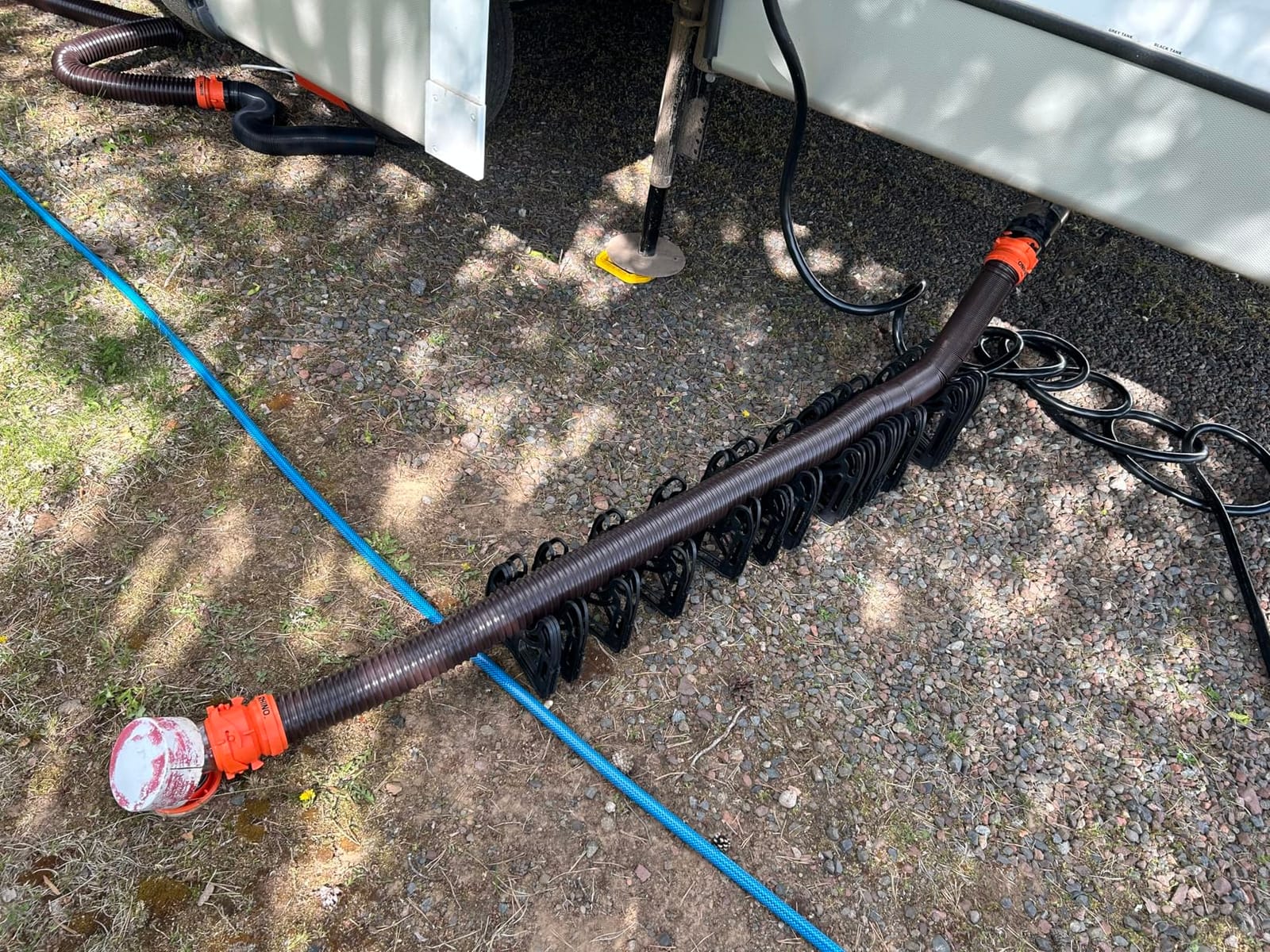 Camco RhinoFLEX 20-Ft Complete RV Sewer Hose Kit - Made in the USA customer photo 2
