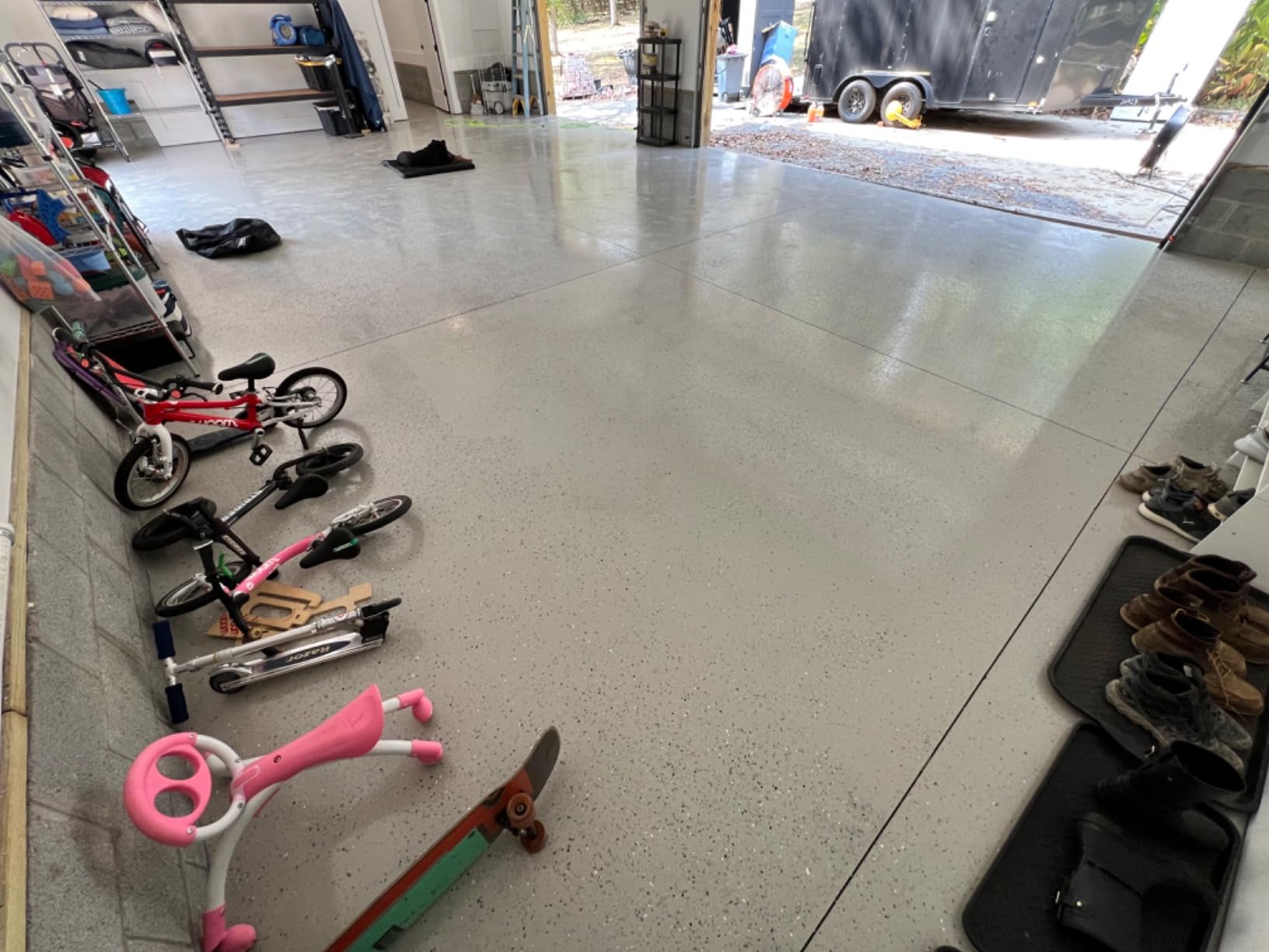 Rust-Oleum EpoxyShield Clear Finish Floor Coating Kit, High Gloss customer photo 2