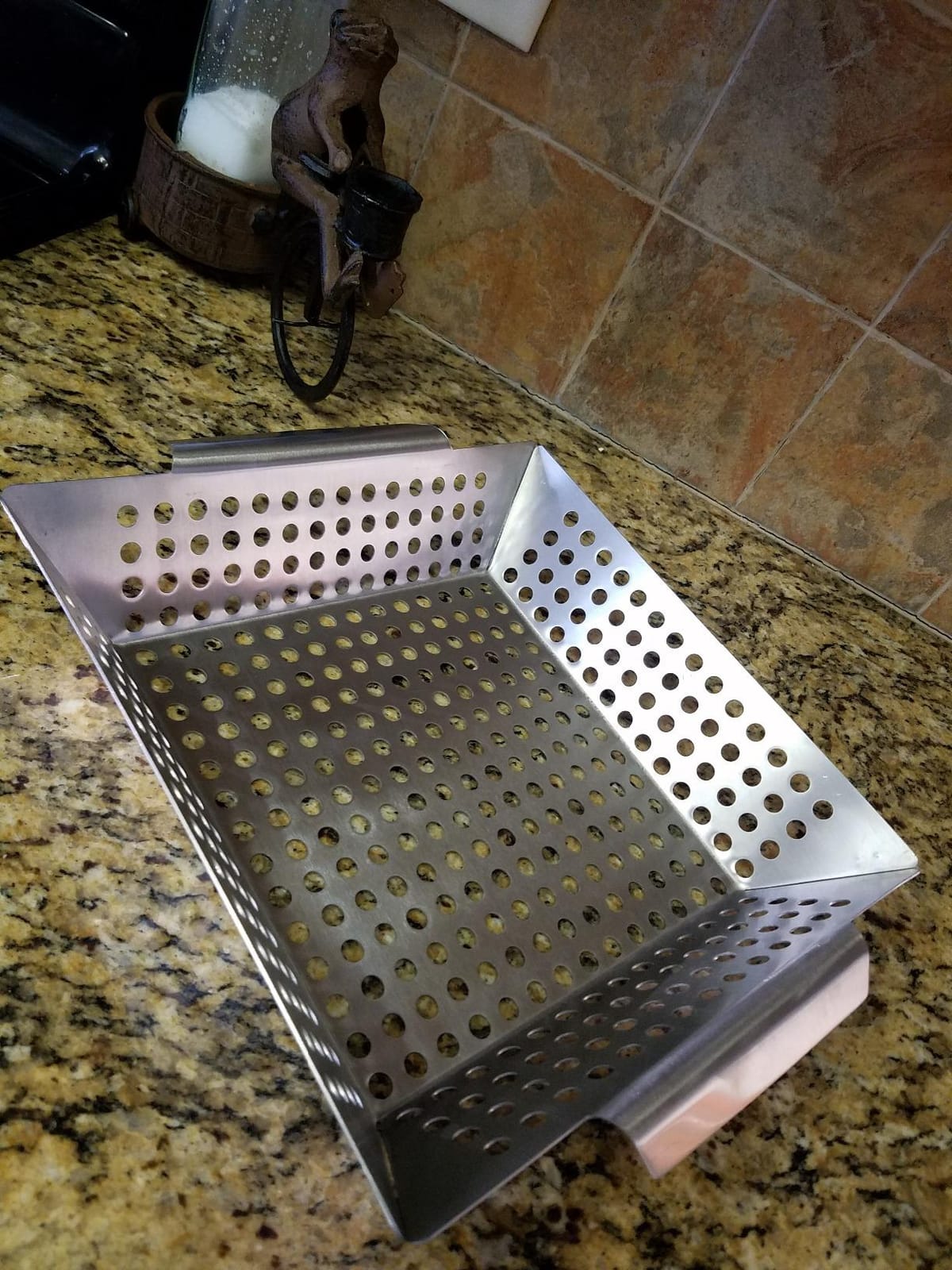 Grillaholics Grill Basket for Outdoor Grill - Durable Premium Stainless Steel Vegetable Grill Basket - XL Family Size BBQ Grill Basket - Perfect Grilling Accessories for Veggies, Fish, Shrimp & Kebabs customer photo 2