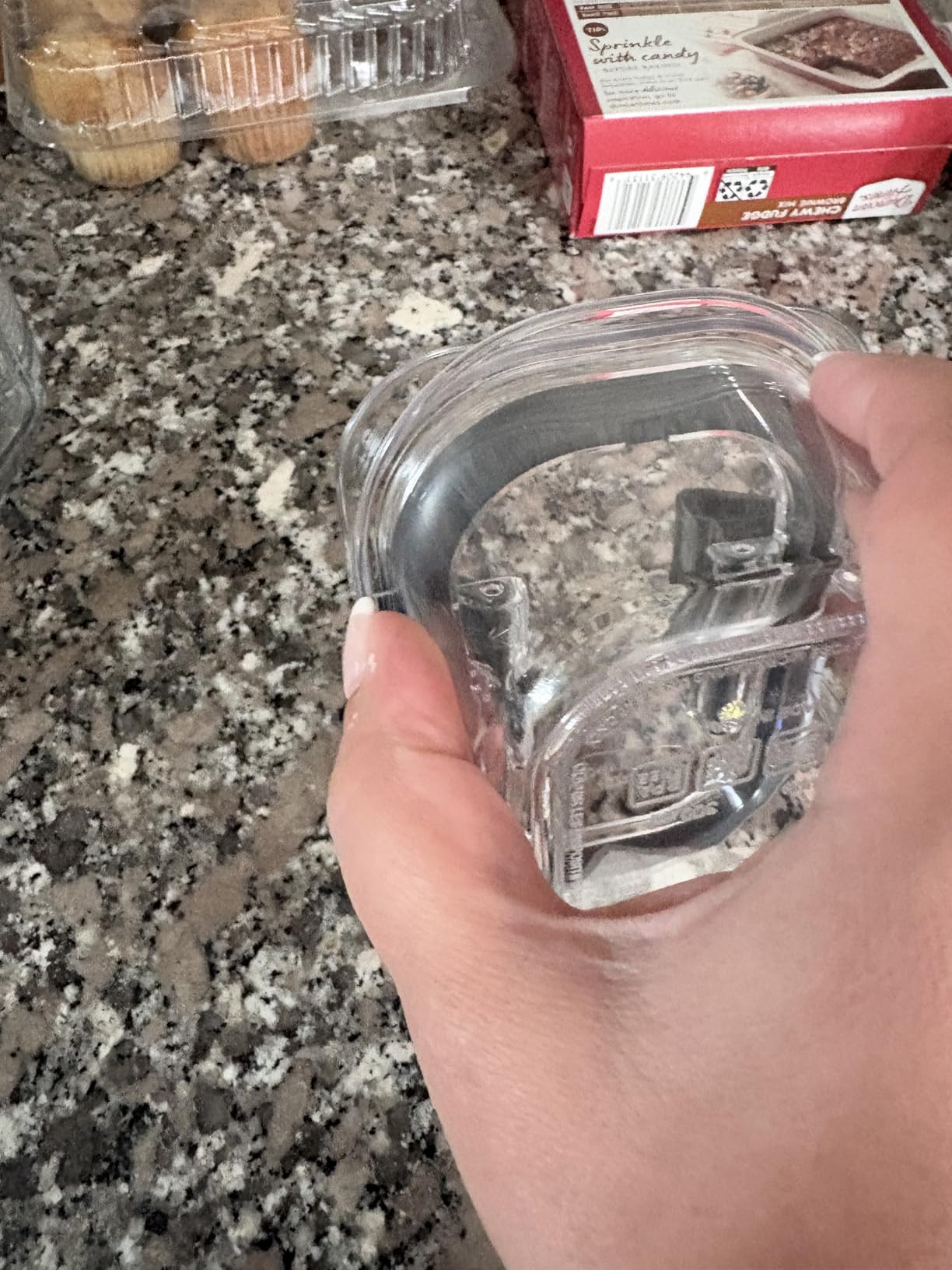Rubbermaid Brilliance Food Storage Containers, Set of 5 (10 Pieces), BPA-Free, Leak-Proof, Clear customer photo 1
