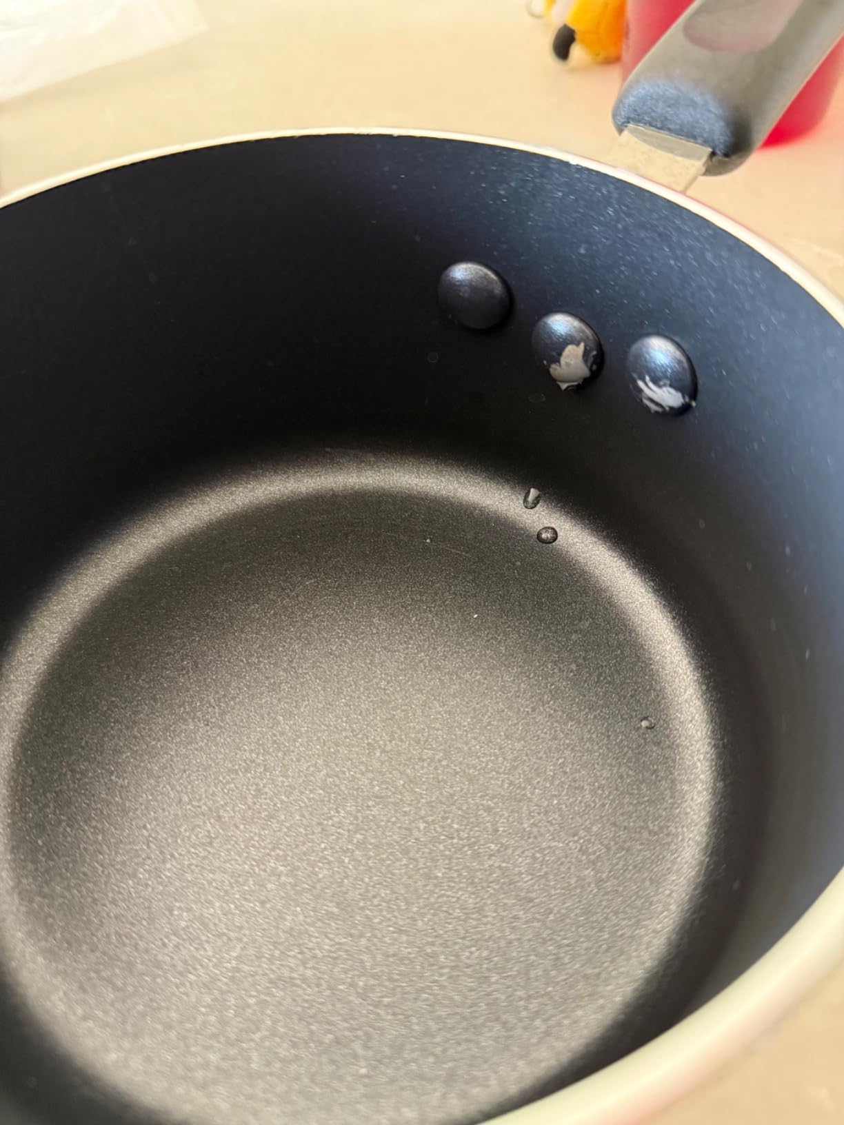 Cook N Home Basic 3 Quart Nonstick Saucepan with Glass Lid, Non Stick Aluminum Sauce Pan, Multi-Purpose Milk Chocolate Cooking Pot with Stay-Cool Handle, Black customer photo 1