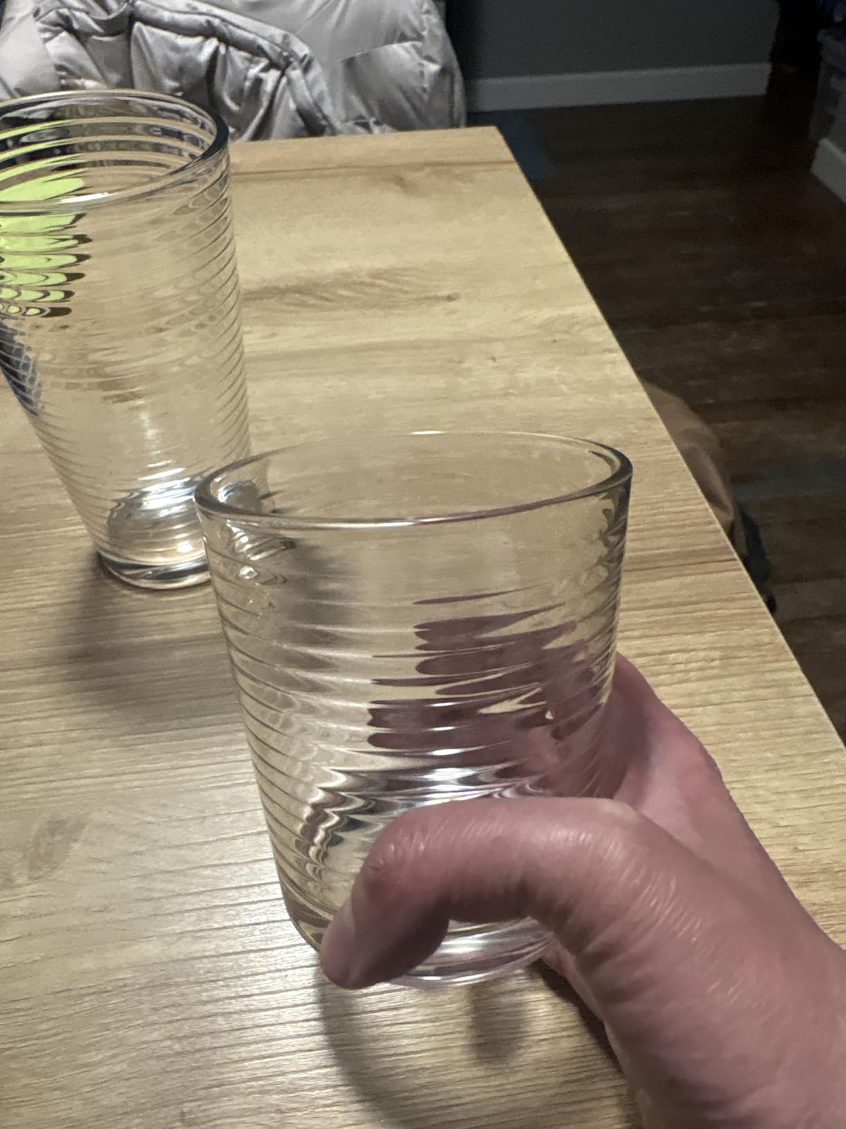 Le'raze Set of 16 Heavy Base Ribbed Durable Drinking Glasses Includes 8 Cooler Glasses (17oz) and 8 Rocks Glasses (13oz), Clear Glass Cups - Elegant Glassware Set customer photo 2