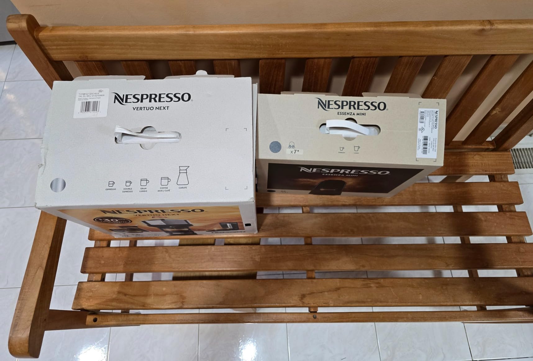 Nespresso Essenza Mini Coffee and Espresso Machine by De'Longhi, Black customer photo 2