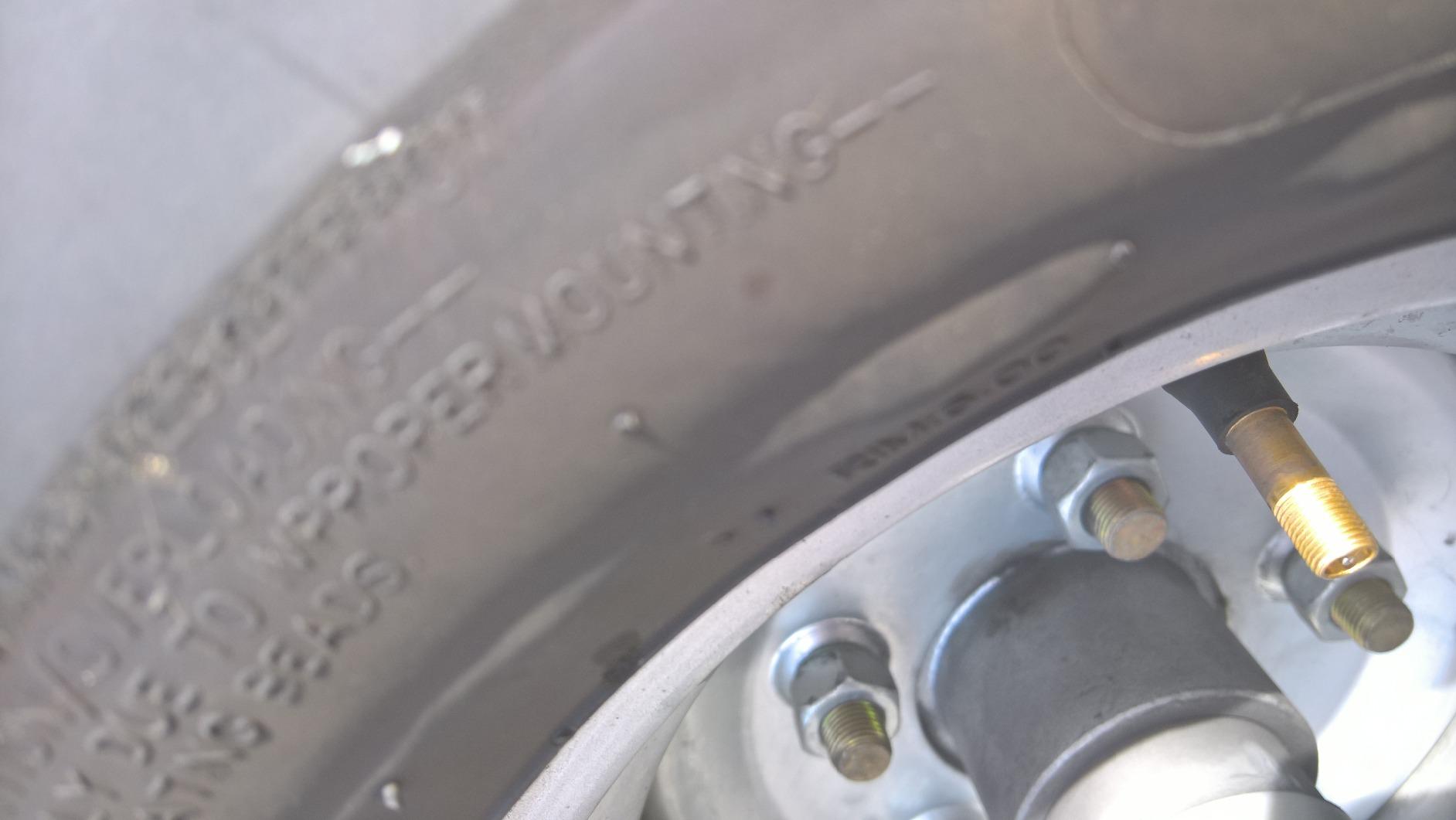 eCustomrim 2-Pack Trailer Tire Rim Assembly 20.5X8-10 205/65-10 20.5X8.0-10 customer photo 2