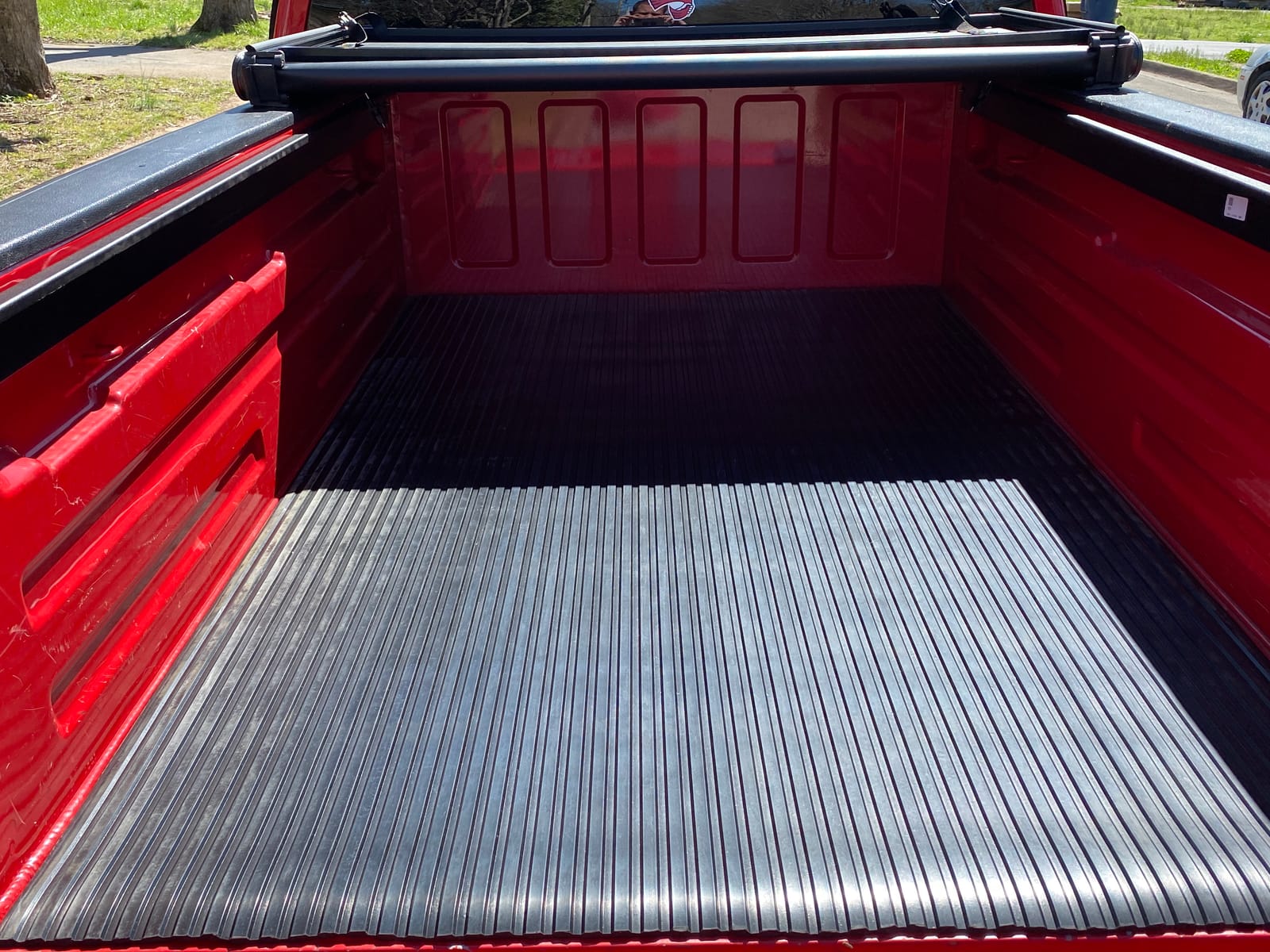 BDK M330 Heavy-Duty Truck Utility Bed Mat – Extra-Thick 4' x 8' Rubber Cargo Liner, Durable All-Weather Protection, Trim-To-Fit Design, Black customer photo 1
