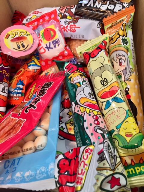 Japanese Snack Assortment 40 pcs of 32 types Full of 