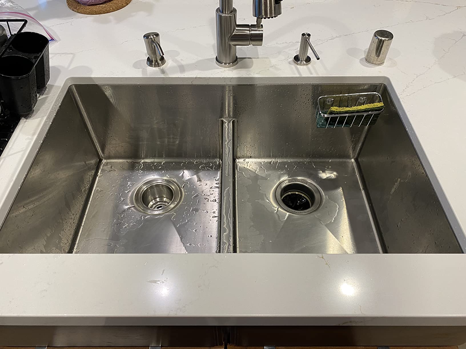 Ruvati 33-in 60/40 Low-Divide Undermount Kitchen Sink - RVH7419 customer photo 1