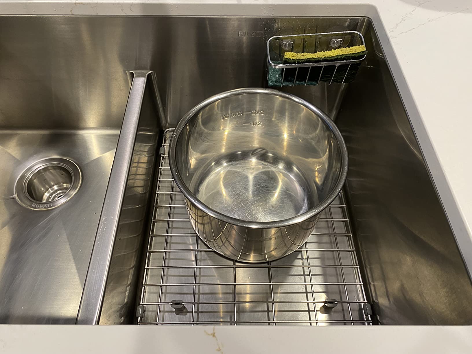 Ruvati 33-in 60/40 Low-Divide Undermount Kitchen Sink - RVH7419 customer photo 2