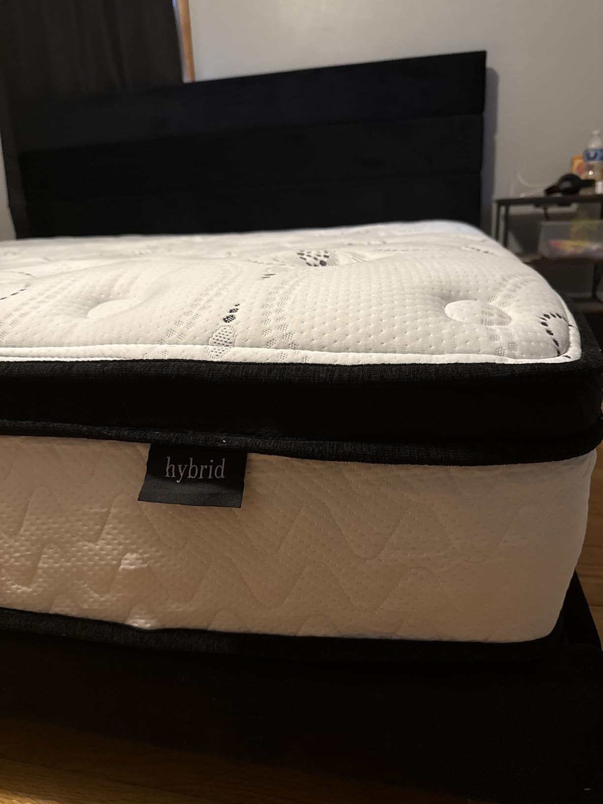 Signature Design by Ashley Queen Mattress, 10 Inch Medium Firm Hybrid | High-density gel memory foam for lumbar support, Medium Firm feel with pocket coils, Chime Series customer photo 2