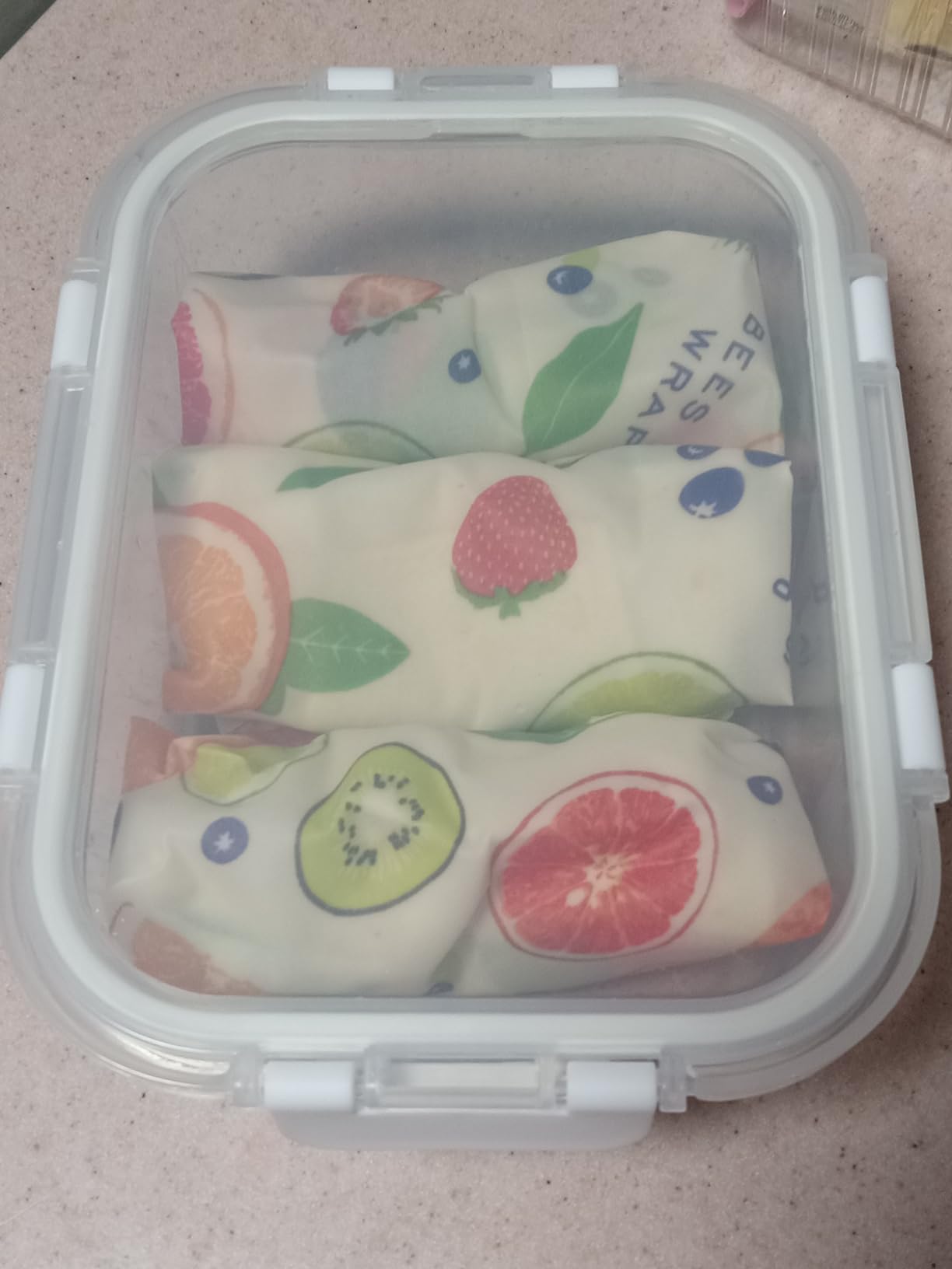 M MCIRCO 5 Pack 36 oz Glass Food Storage Containers with Lids,4.5 Cups,Gray customer photo 1