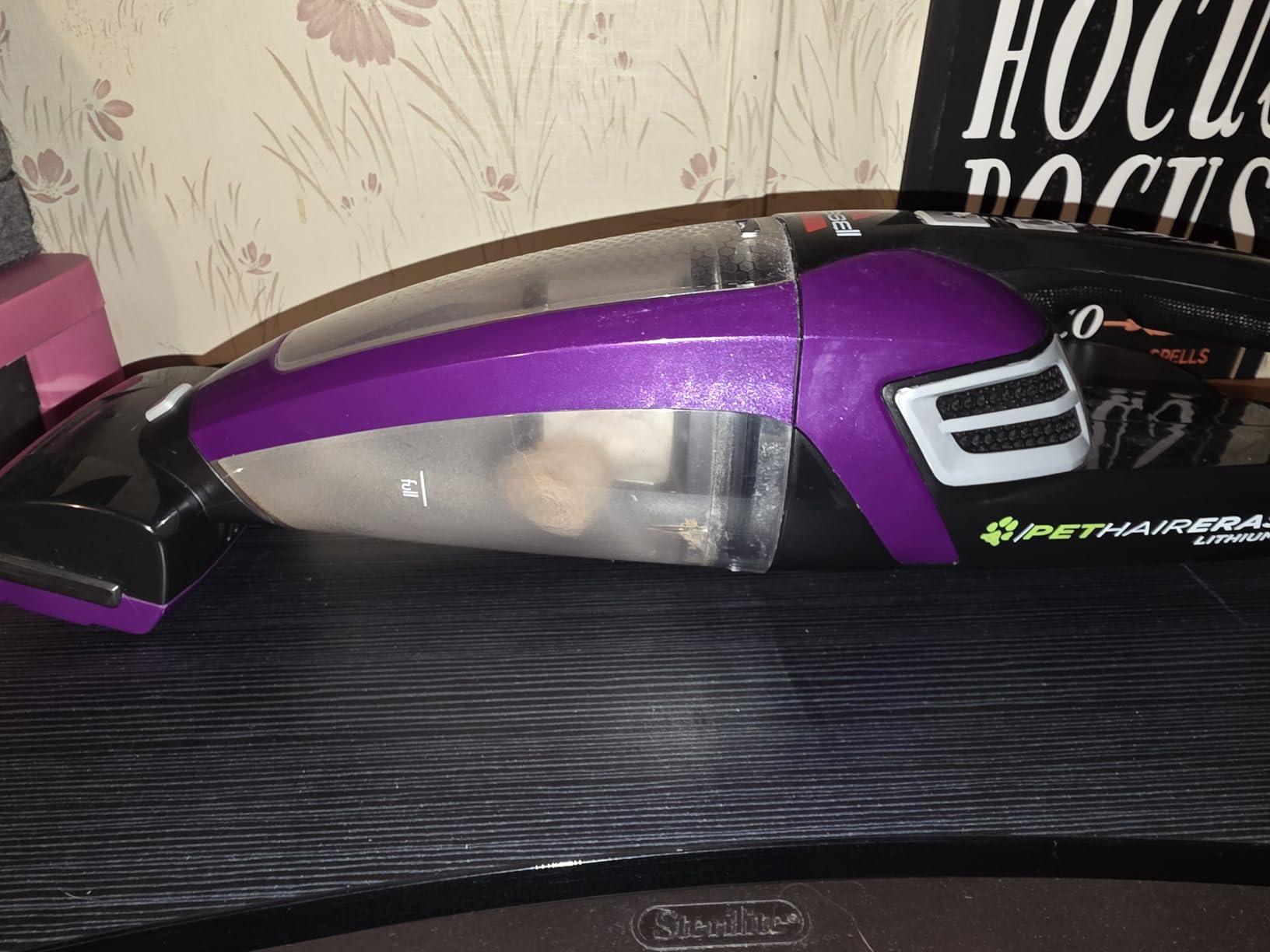 Bissell Pet Hair Eraser Cordless Hand Vacuum, Home, Auto & Pet, 2390A customer photo 1