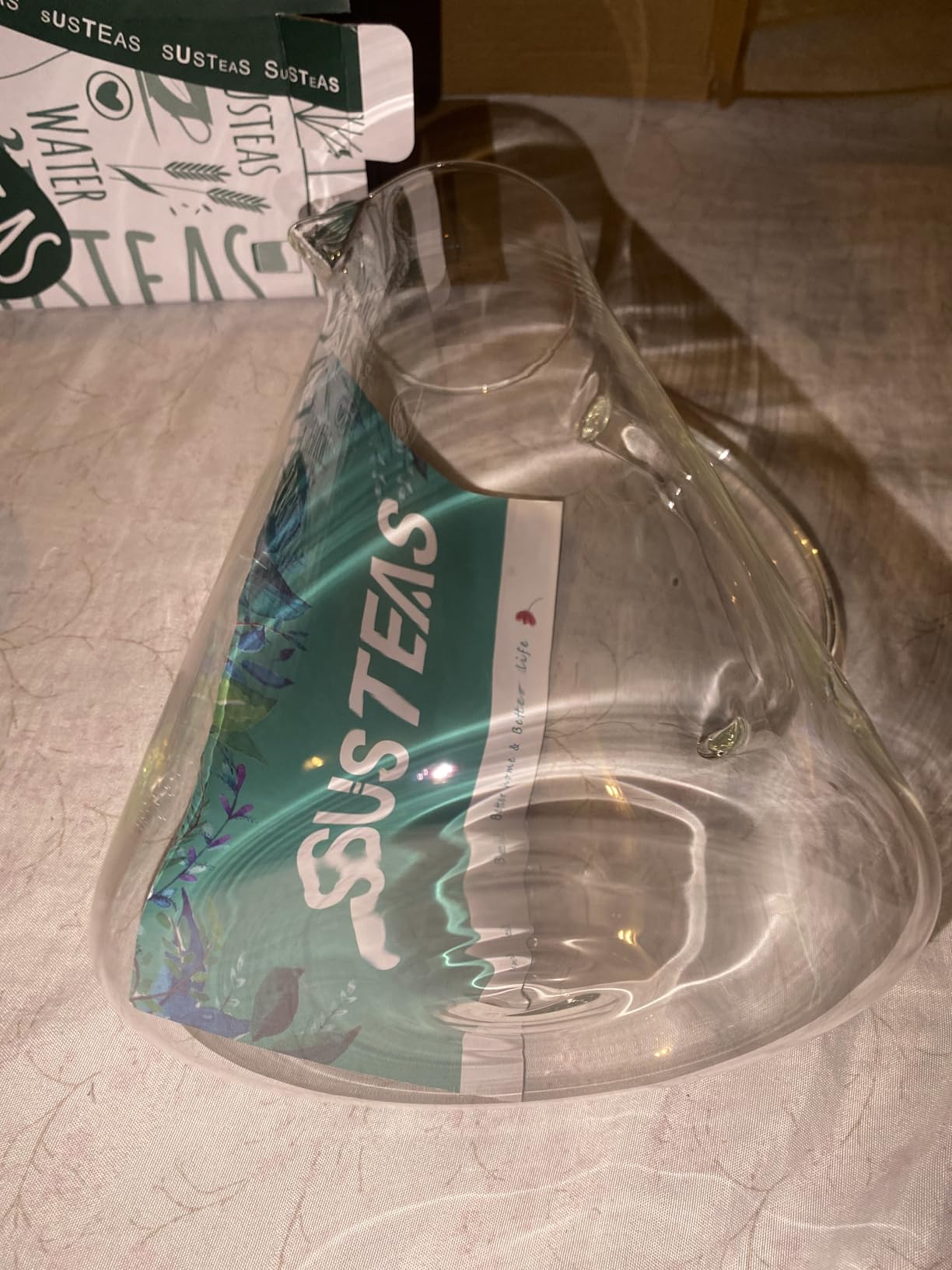 SUSTEAS 2L/68oz Glass Pitcher with Lid and Handle,Carafe for Hot/Cold Water customer photo 1