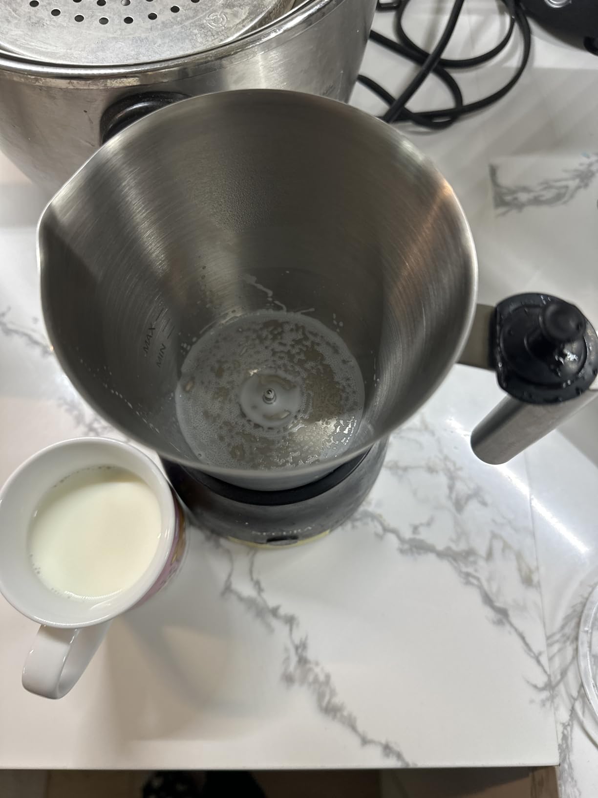 Secura Milk Frother, 17oz Stainless Steel Hot & Cold Foam Maker, Classic | 304 Stainless Steel Jug, Teflon-Free & BPA-Free Design, Dishwasher-Safe, 4-in-1 Foam Maker, Create Latte, Hot Chocolate customer photo 2