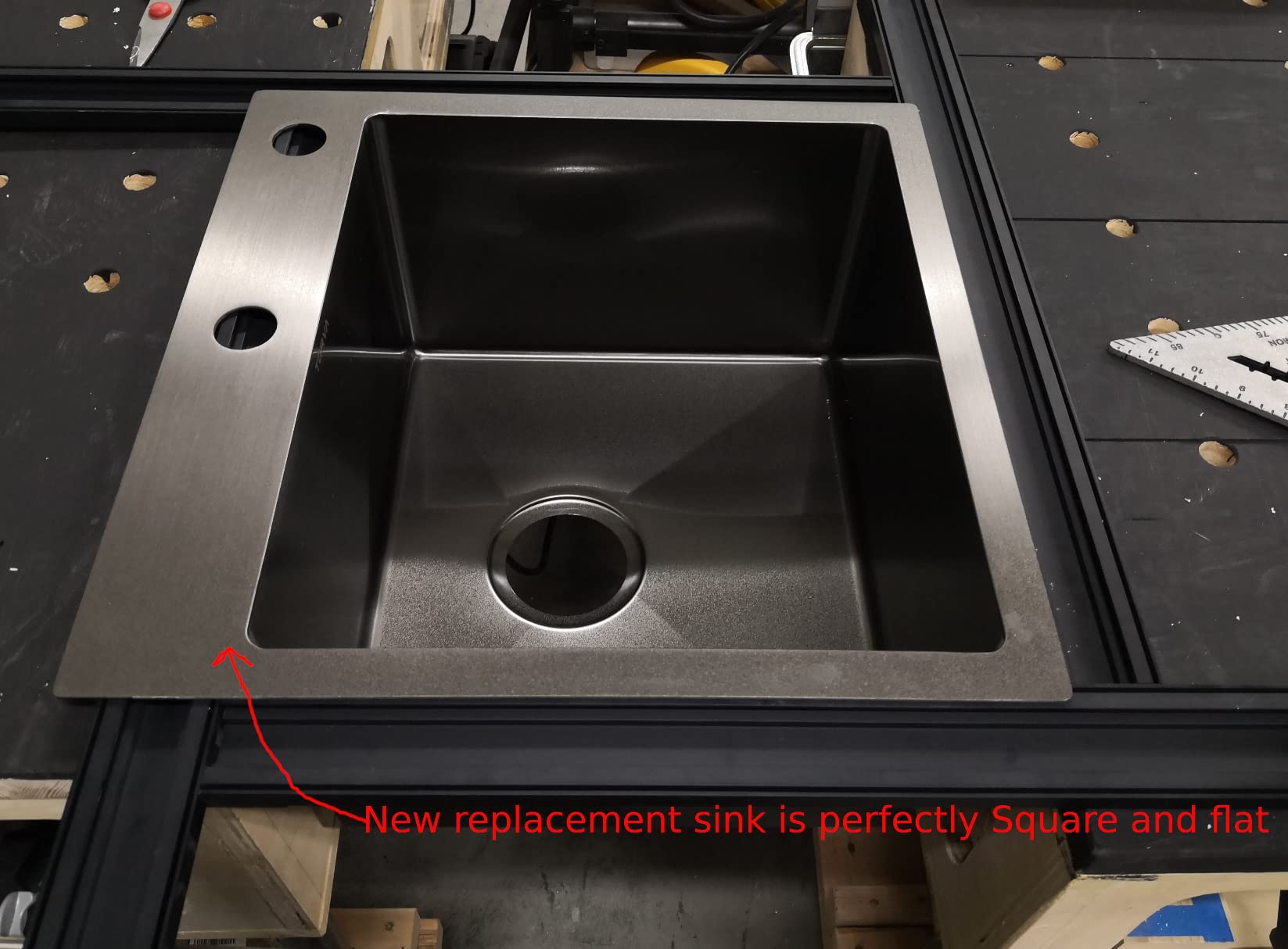 TORVA 22 x 18 Undermount Kitchen Sink, 16 Gauge 304 Stainless Steel customer photo 1