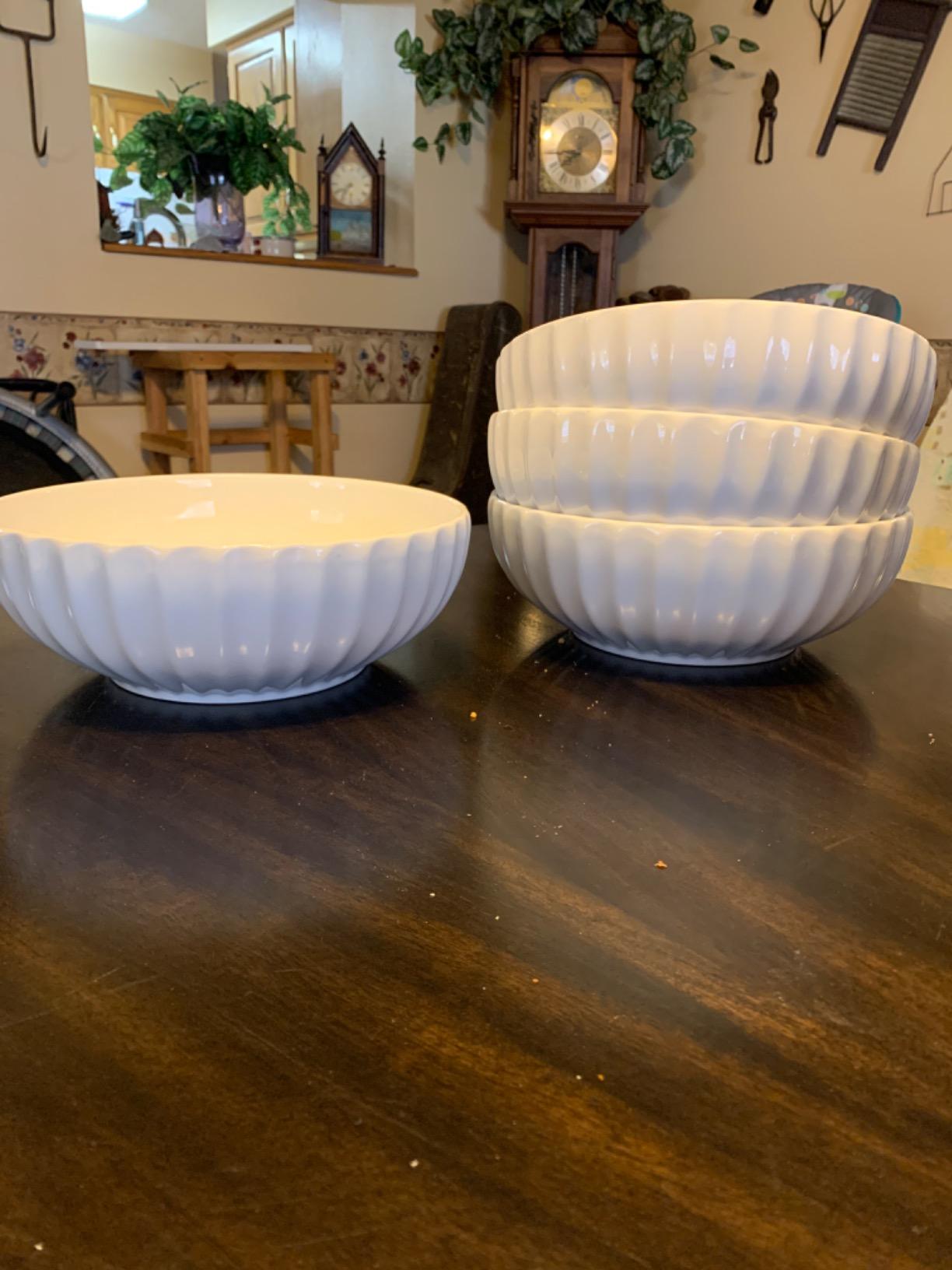 DOWAN 9.8'' Serving Bowls, 86 oz Large Salad Bowl, Ceramic Serving Dishes, Set of 2, Pumpkin Shape for Christmas, Entertaining, Party, Kitchen, Dinner, Banquet, Housewarming Gift, White customer photo 1