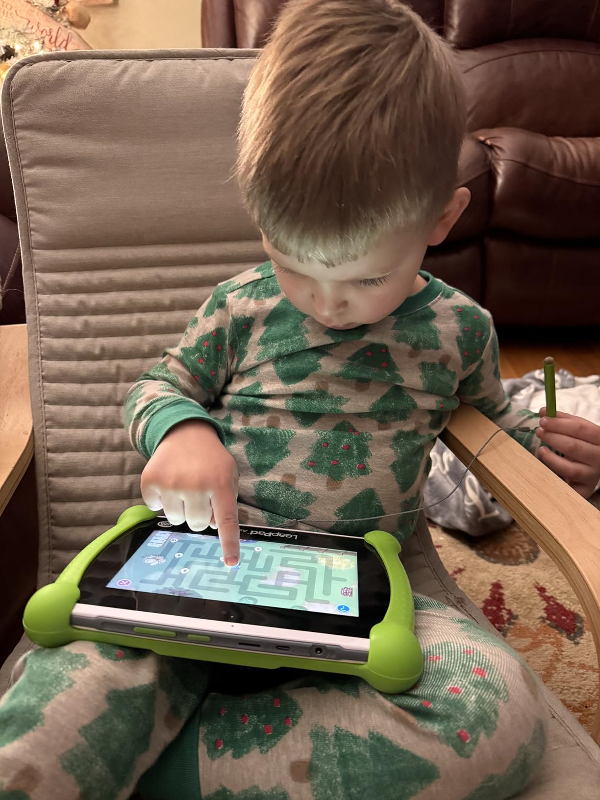 LeapFrog LeapPad Academy Kids' Learning Tablet, Green customer photo 1