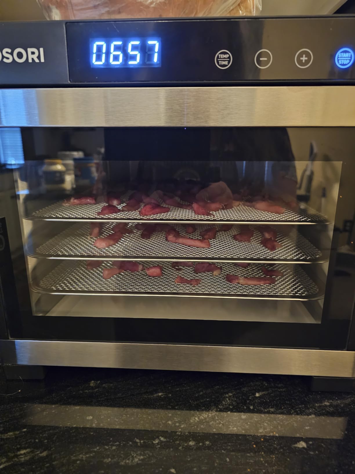 Cosori Food Dehydrator, Bigger Than 7 Trays with Large 6.5 ft² Drying Space | 95-165°F Precision Control, 600W Faster Drying, Horizontal Airflow, Quiet Operation under 48 dB, 48H Timer, Stainless Steel customer photo 2