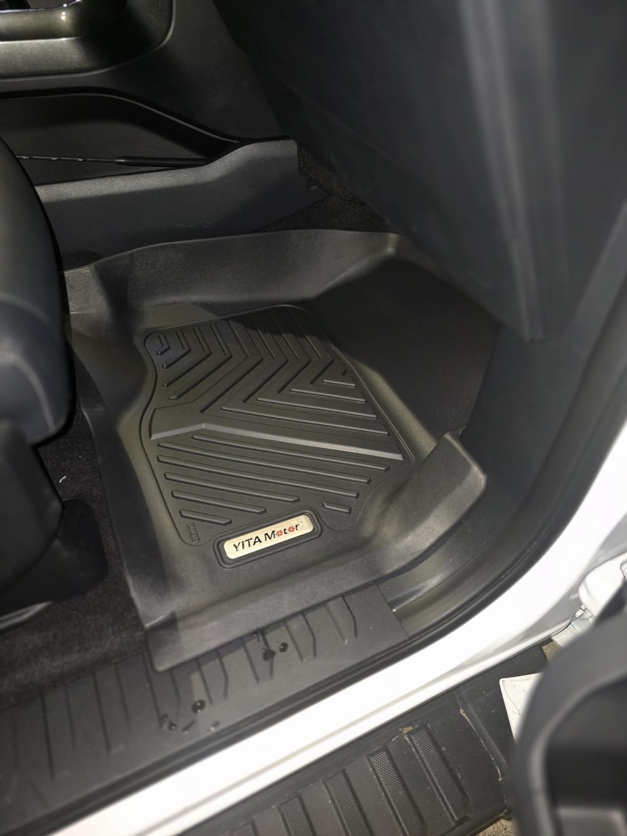 YITAMOTOR Floor Mats Fit for Ford F-150 2015-2026 & F150 Lightning 2022-2026 SuperCrew (Rear w/o U-Seat Flat Storage),TPE All Weather Truck mats, 1st & 2nd Row customer photo 2