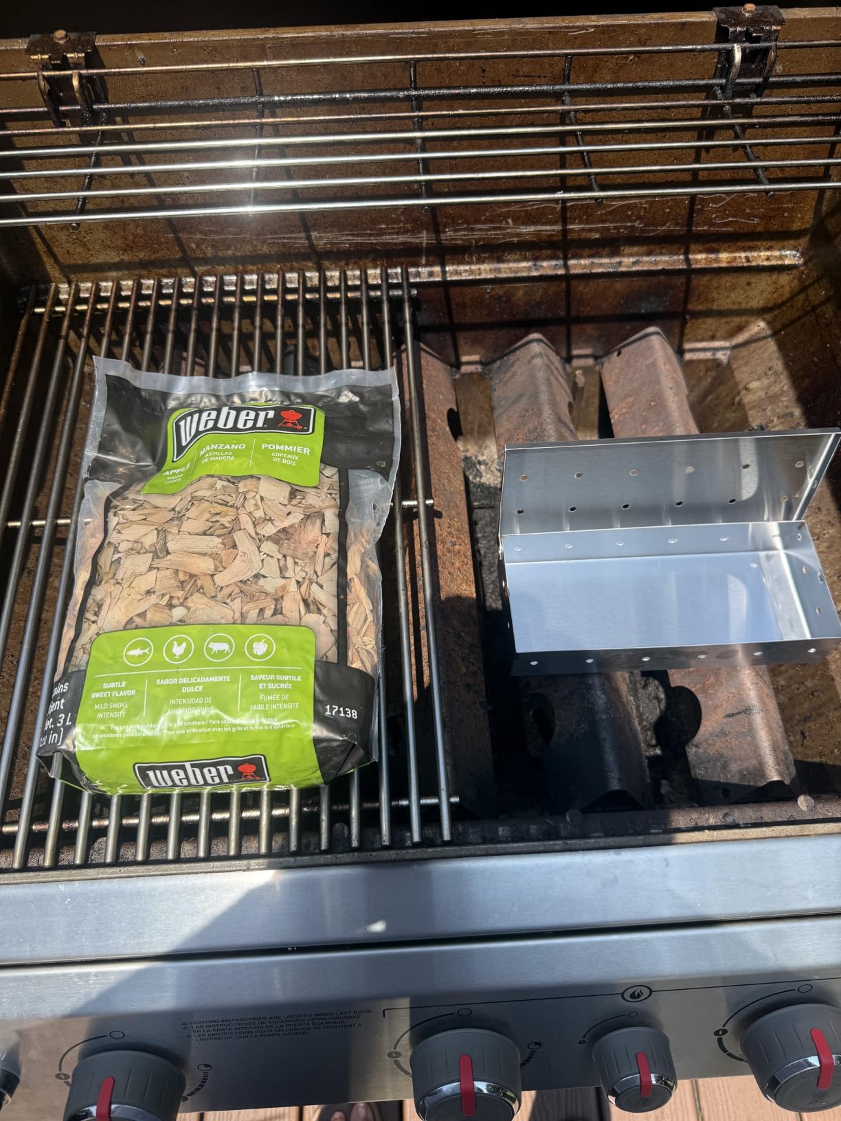 Kaluns Universal Stainless Steel Smoker Box, Gas or Charcoal Grill Smoke Box, Works with Wood Chips, add Delicious Smoked Flavor, Hinged Lid,Warp Free Grill Accessories customer photo 1