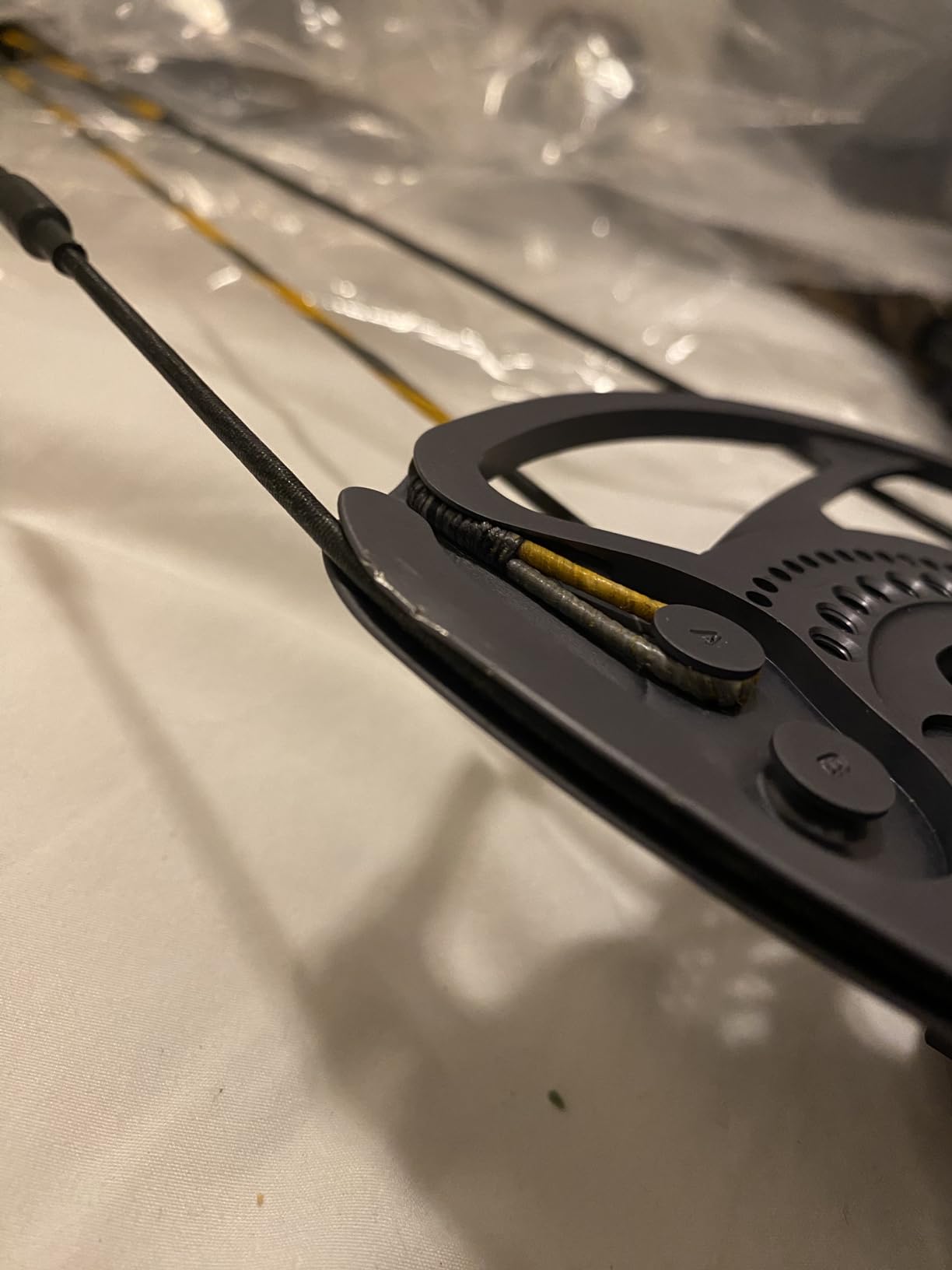 Diamond Archery Edge 320 70lbs Compound Bow customer photo 2