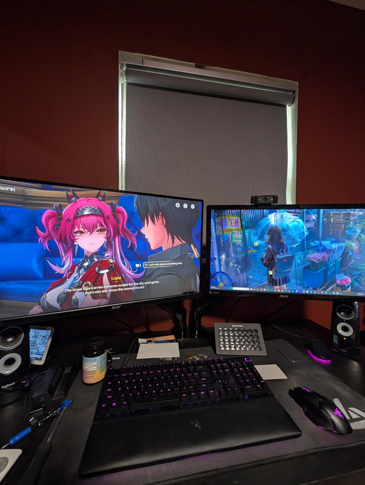 HUANUO FlowLift Dual Monitor Stand, Fully Adjustable Gaming Monitor Desk Mount for 13-32 inch Computer Screens, Full Motion VESA 75x75/100x100 with C-Clamp & Grommet Base, Each Arm Holds 4.4 to 19.8 lbs customer photo 1