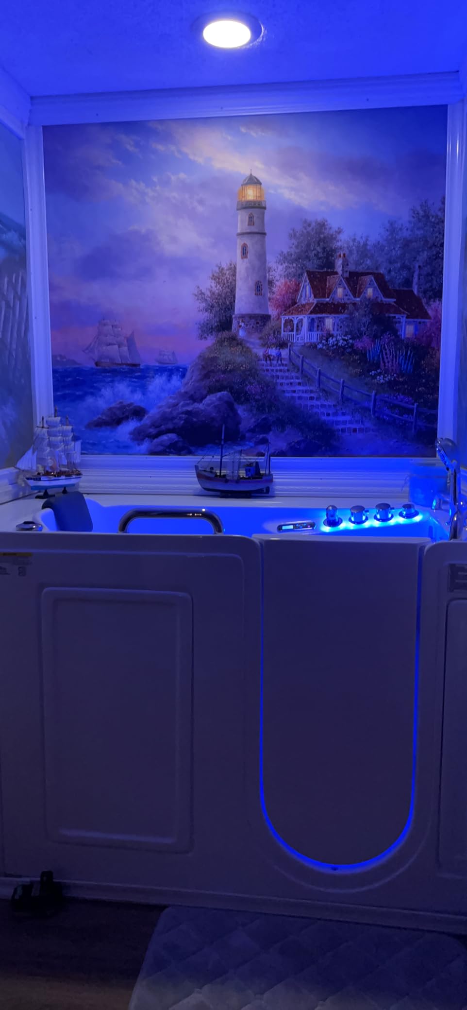 ANZZI Walk In Tub, 27 X 53 In, Right Drain, 12 Whirlpool & 18 Air Jets customer photo 1