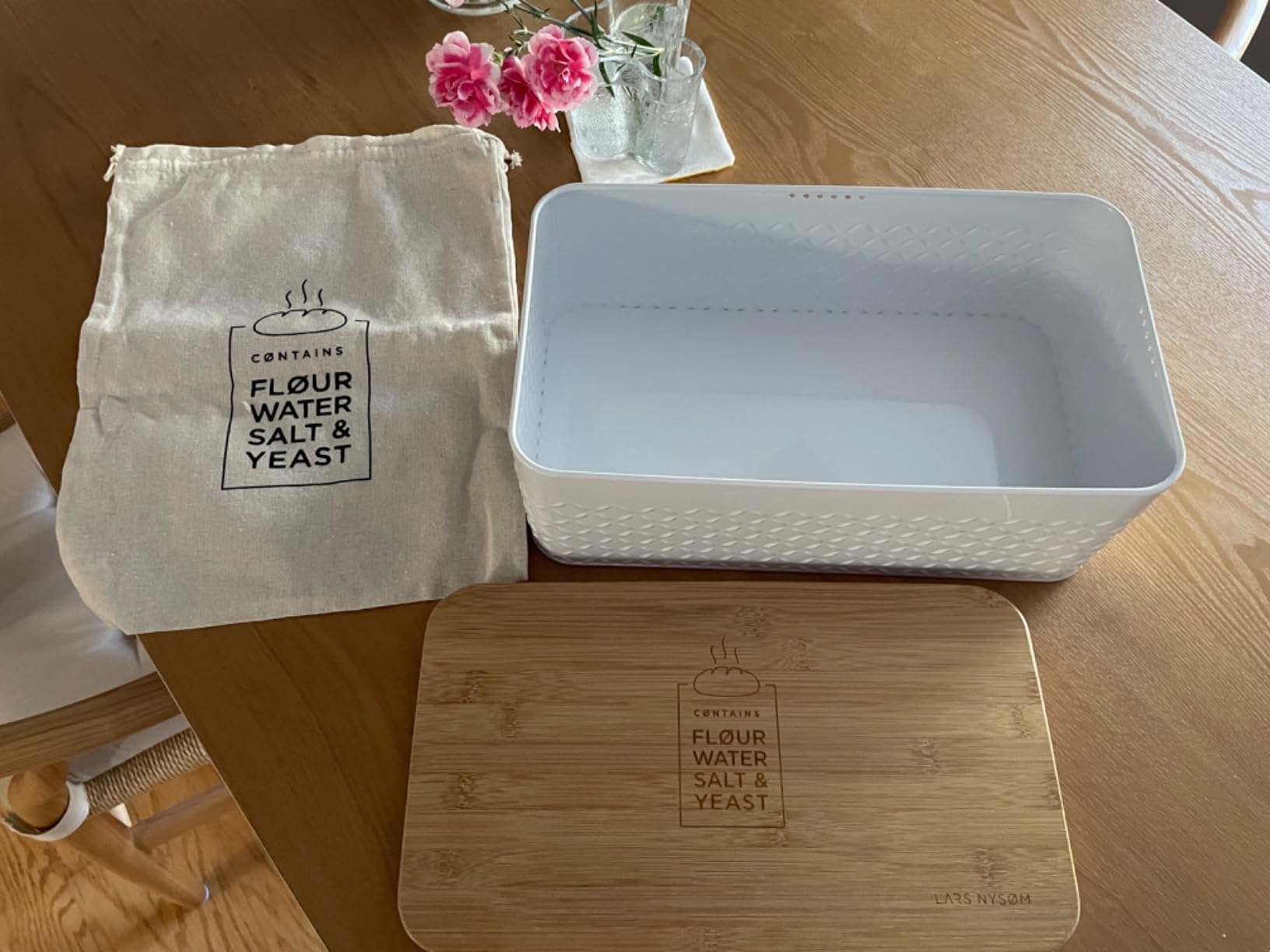 LARS NYSØM Bread Box for Kitchen Countertop - Stainless Steel Bread Storage customer photo 1