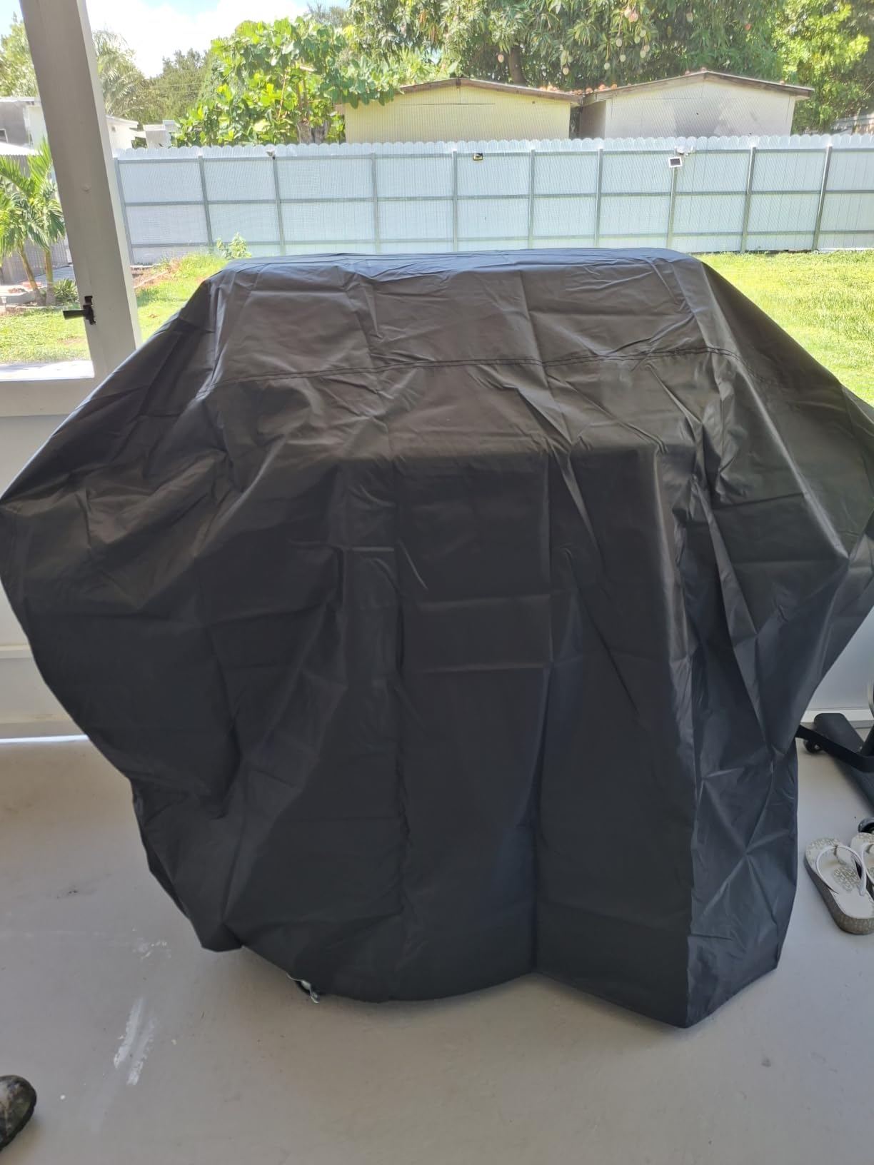 Grill Cover, 58 inch BBQ Gas Grill Cover for Outdoor Grill, Waterproof, Anti-UV, Rip-Proof, Fade Resistant Material, Barbecue Cover with Hook-and-Loop Straps & Adjustable Hem Drawstring, Black customer photo 1