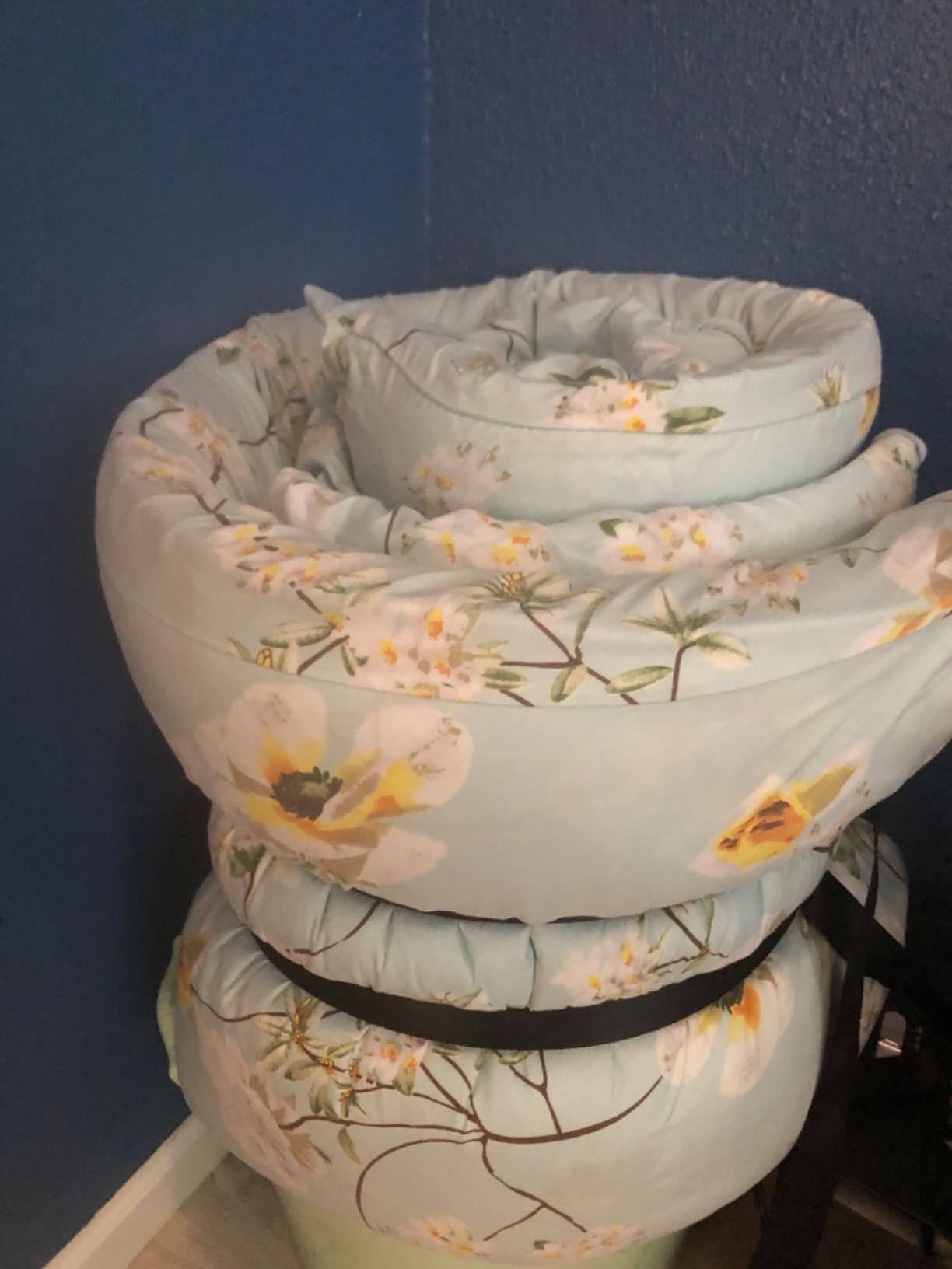 MAXYOYO Rustic Floral Korean Floor Mattress, Foldable Mat Roll Up Camping Mattress, Twin Size customer photo 1