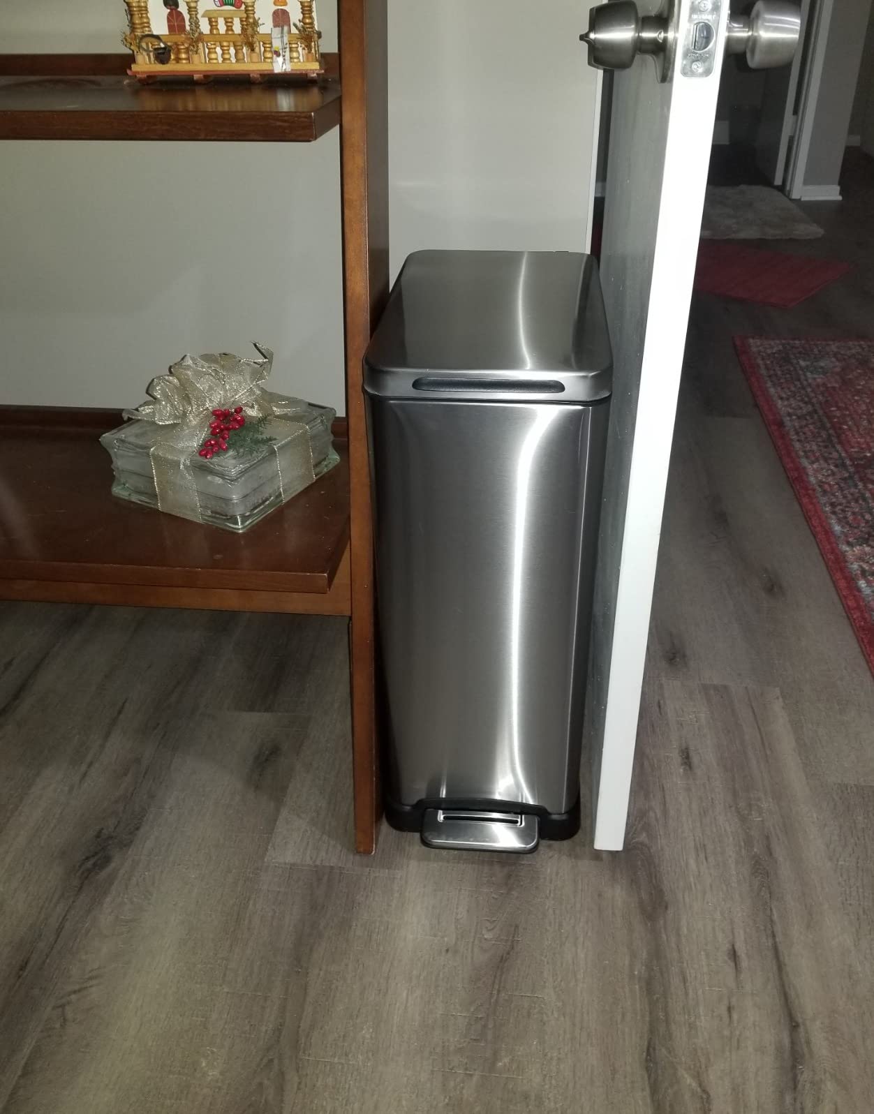 Home Zone Living 12 Gallon Kitchen Trash Can with Slim Fit Design customer photo 1