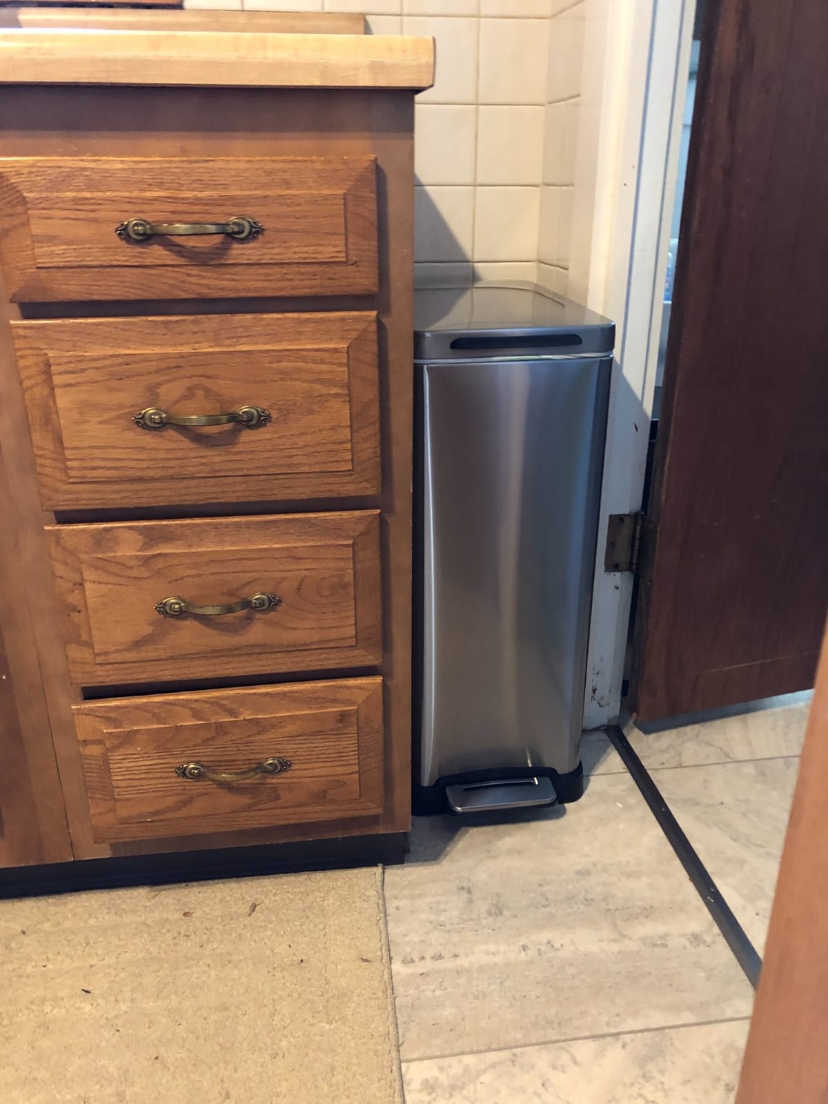 Home Zone Living 12 Gallon Kitchen Trash Can with Slim Fit Design customer photo 2