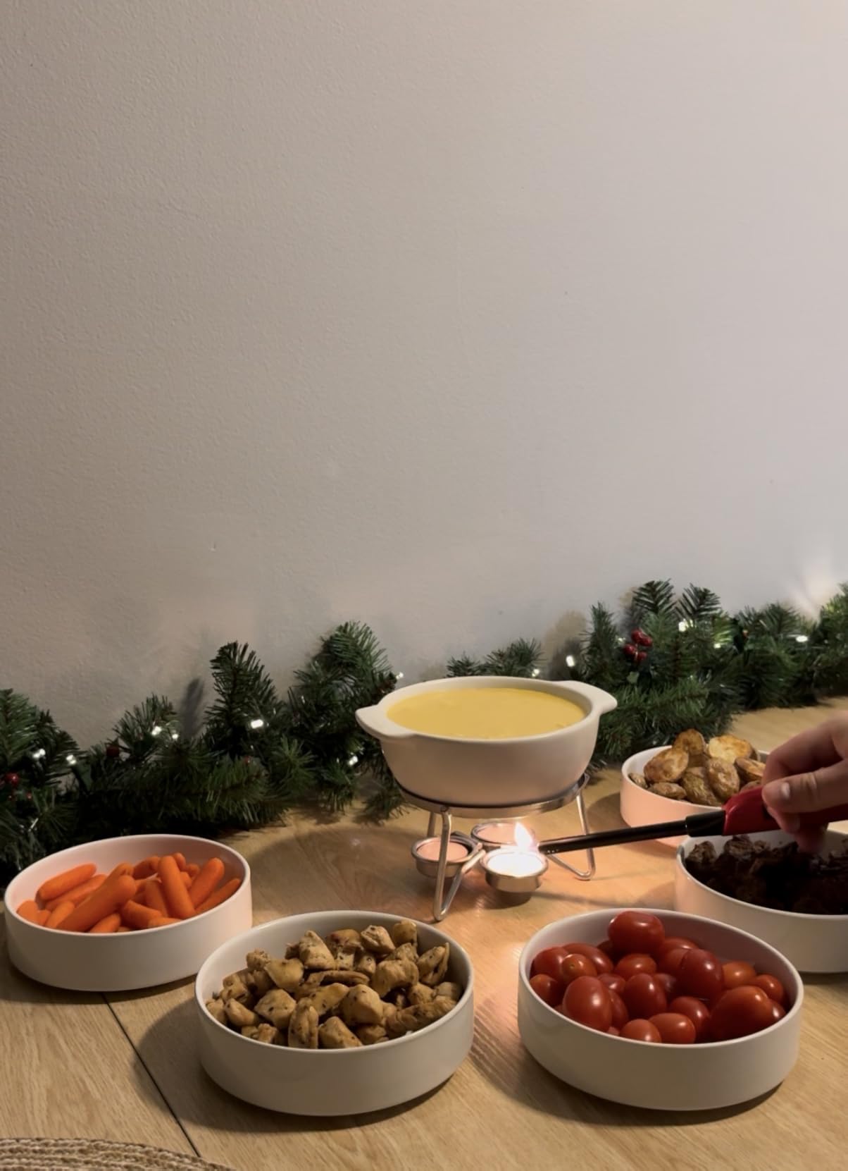 Boska Cheese Fondue Party Set - Fondue Pot Set Microwave Safe Ceramic Hot Pot Chocolate Fountain Snack - Wedding Registry Items Small Kitchen Appliances for up to 4 Persons customer photo 2