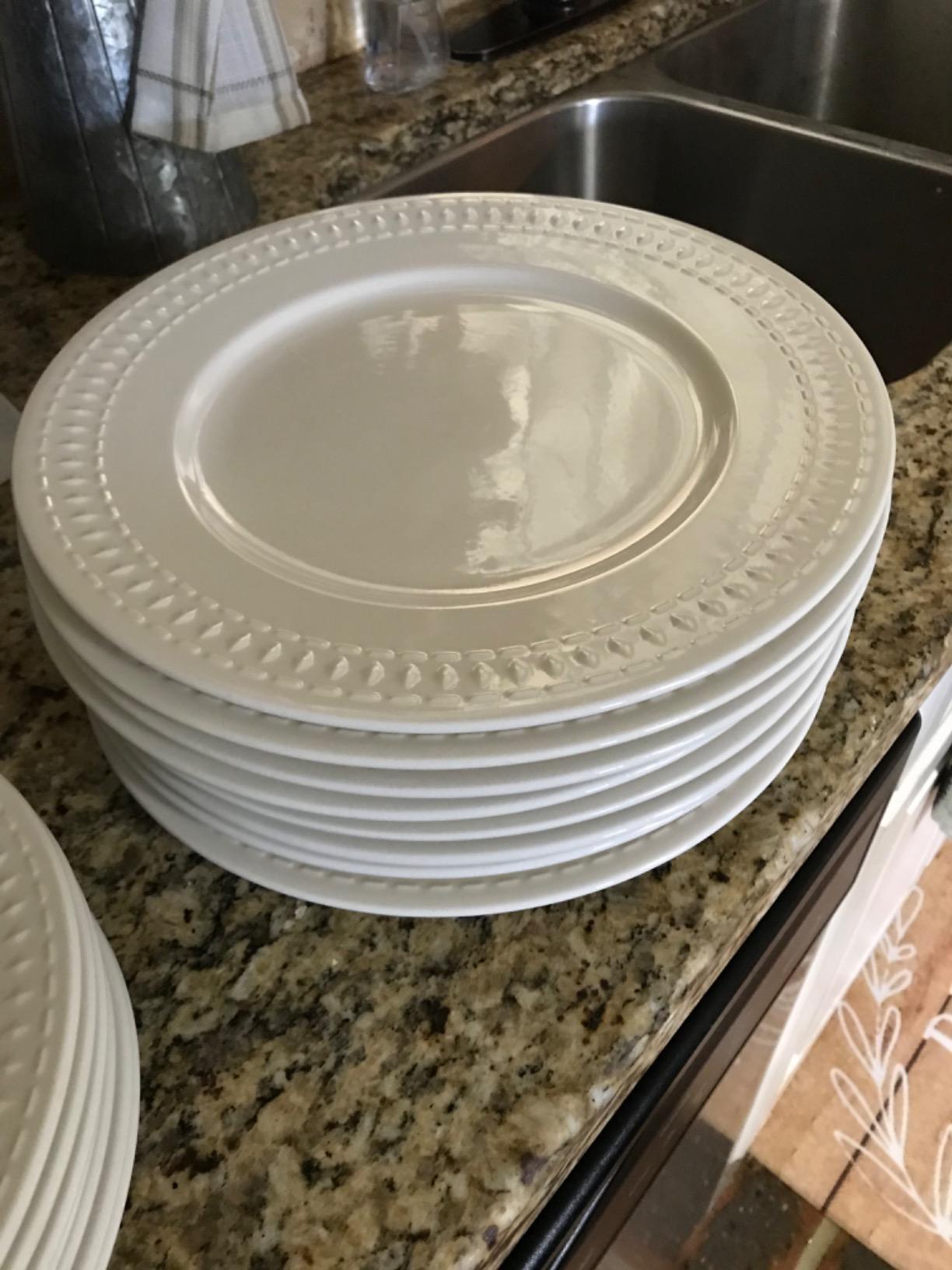 TTU Tabletops Gallery Embossed Bone White Porcelain Round Dinnerware Collection- Chip Resistant Scratch Resistant, Contempo 12 Piece Dinnerware Set (Dinner Plate, Salad Plate, Cereal Bowl) customer photo 1
