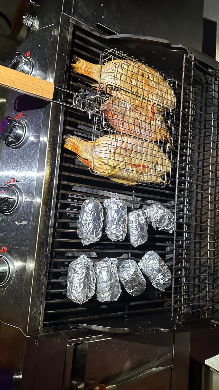 ORDORA Grill Basket Deep, Stainless Steel BBQ Grilling Baskets for Outdoor Grill, Fish Grilling Rack for Veggies, Meat, Shrimps, Grill Accessories with Detachable Handle, Gifts for Dad customer photo 1
