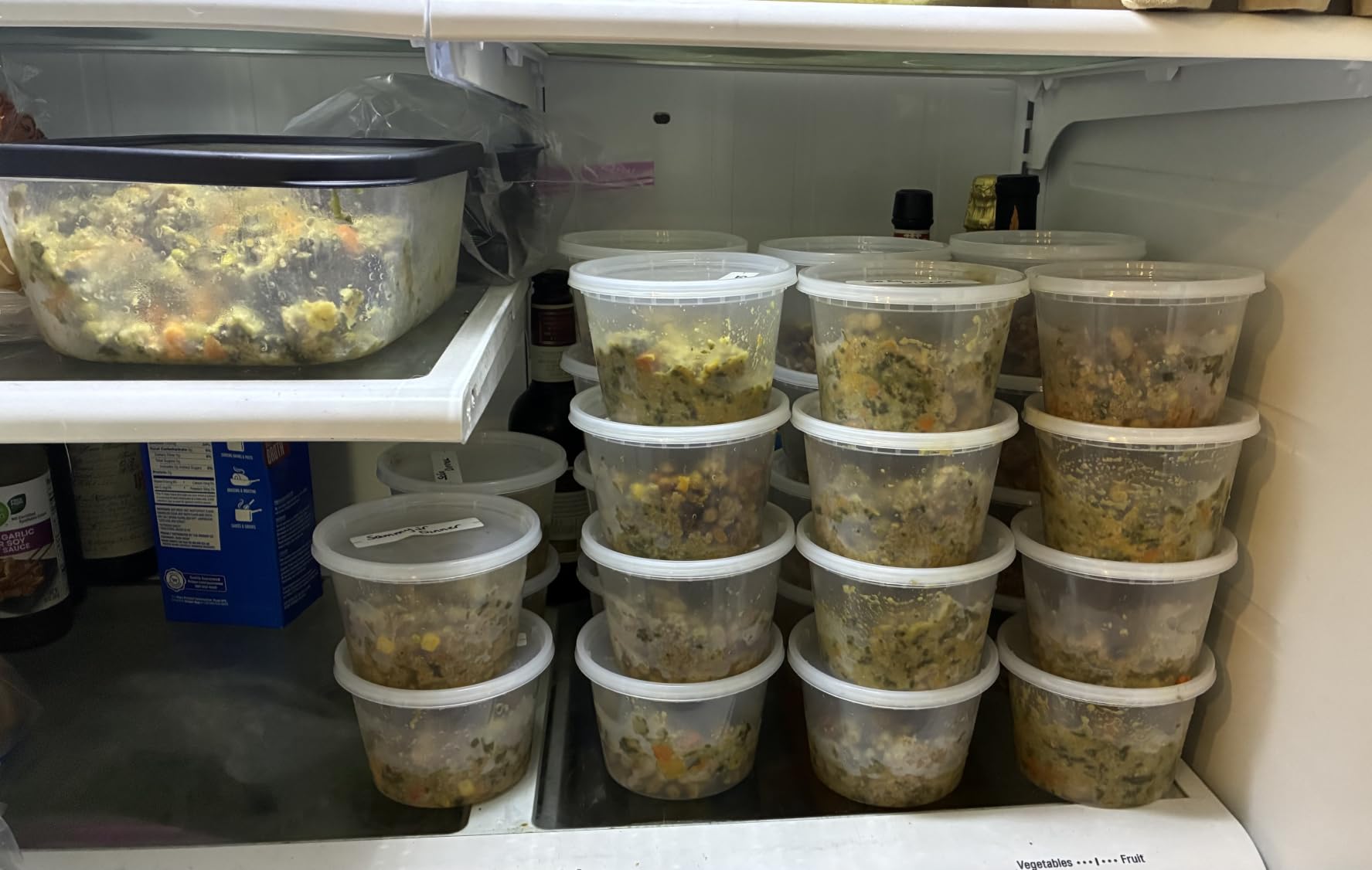 Freshware Food Storage Containers [50 Set] 16 oz Plastic Deli Containers with Lids, Slime, Soup, Meal Prep Containers | BPA Free | Stackable | Leakproof | Microwave/Dishwasher/Freezer Safe customer photo 1