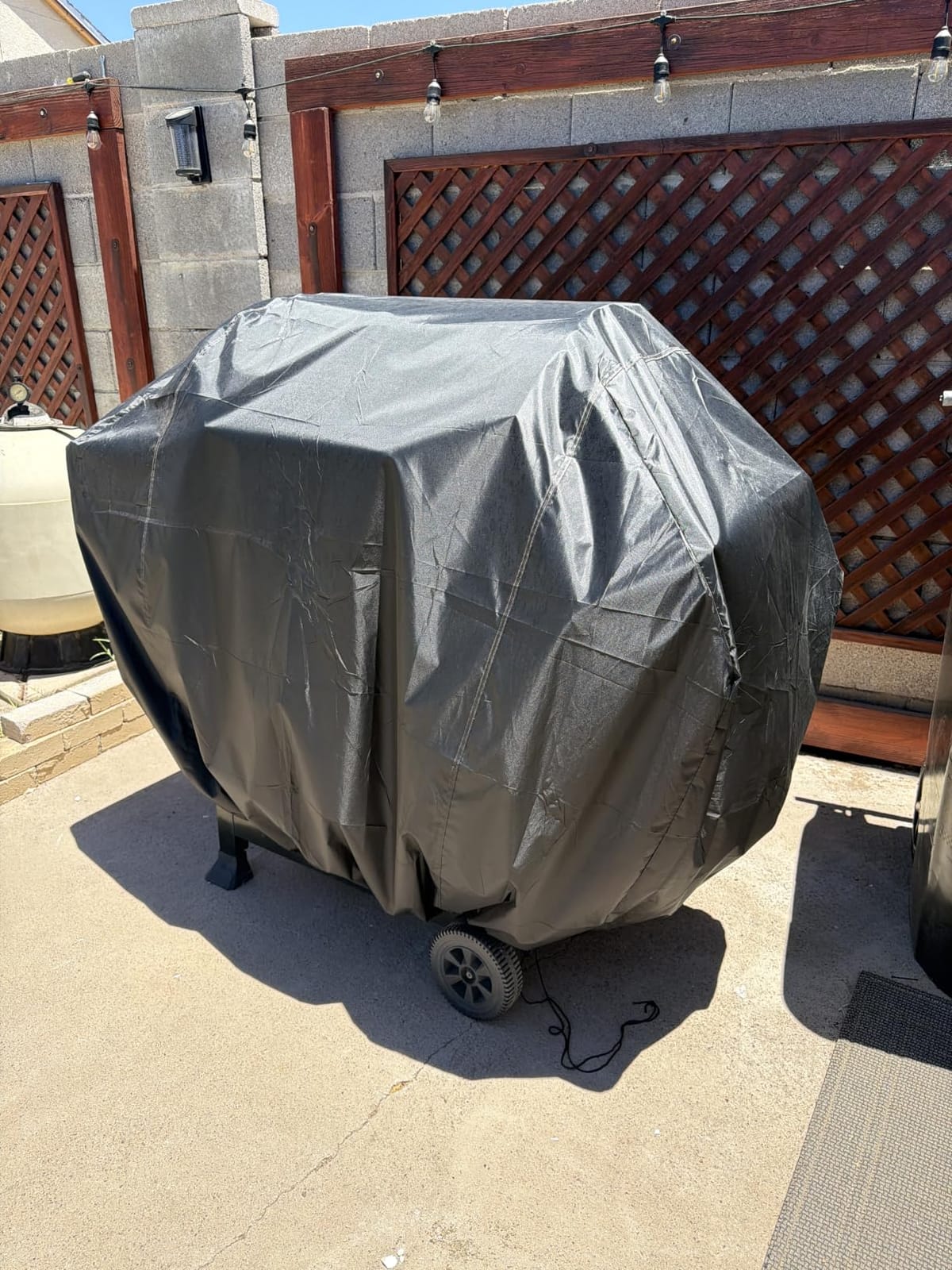 i COVER Grill Cover, 58 inch BBQ Grill Cover for Outdoor Grill, Anti-UV & Fade Resistant Gas Grill Cover, Waterproof Barbecue Grill Covers for Weber, Char-Broil, Nexgrill and More, Black customer photo 1