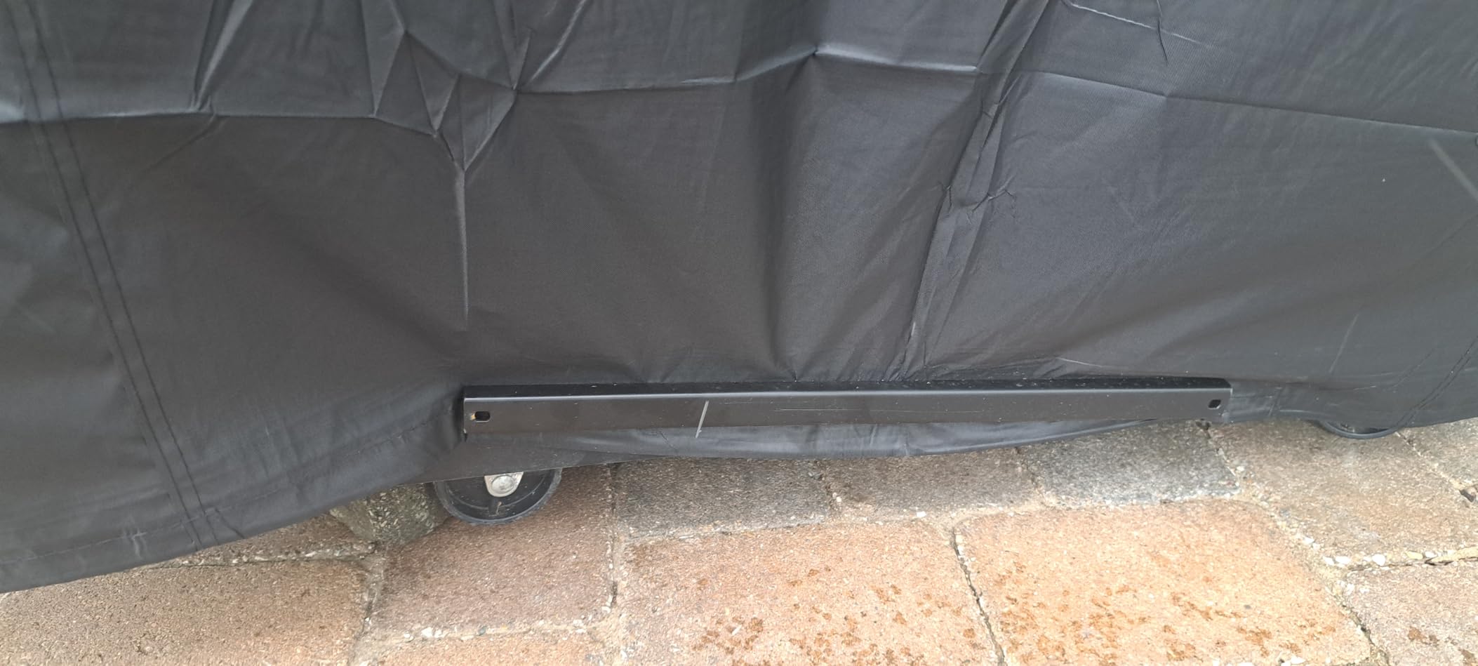 i COVER Grill Cover, 58 inch BBQ Grill Cover for Outdoor Grill, Anti-UV & Fade Resistant Gas Grill Cover, Waterproof Barbecue Grill Covers for Weber, Char-Broil, Nexgrill and More, Black customer photo 2