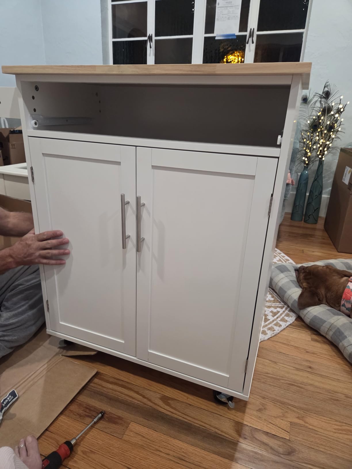HOMCOM Kitchen Island Cart with Solid Wood Top, Storage Cabinet, White customer photo 1